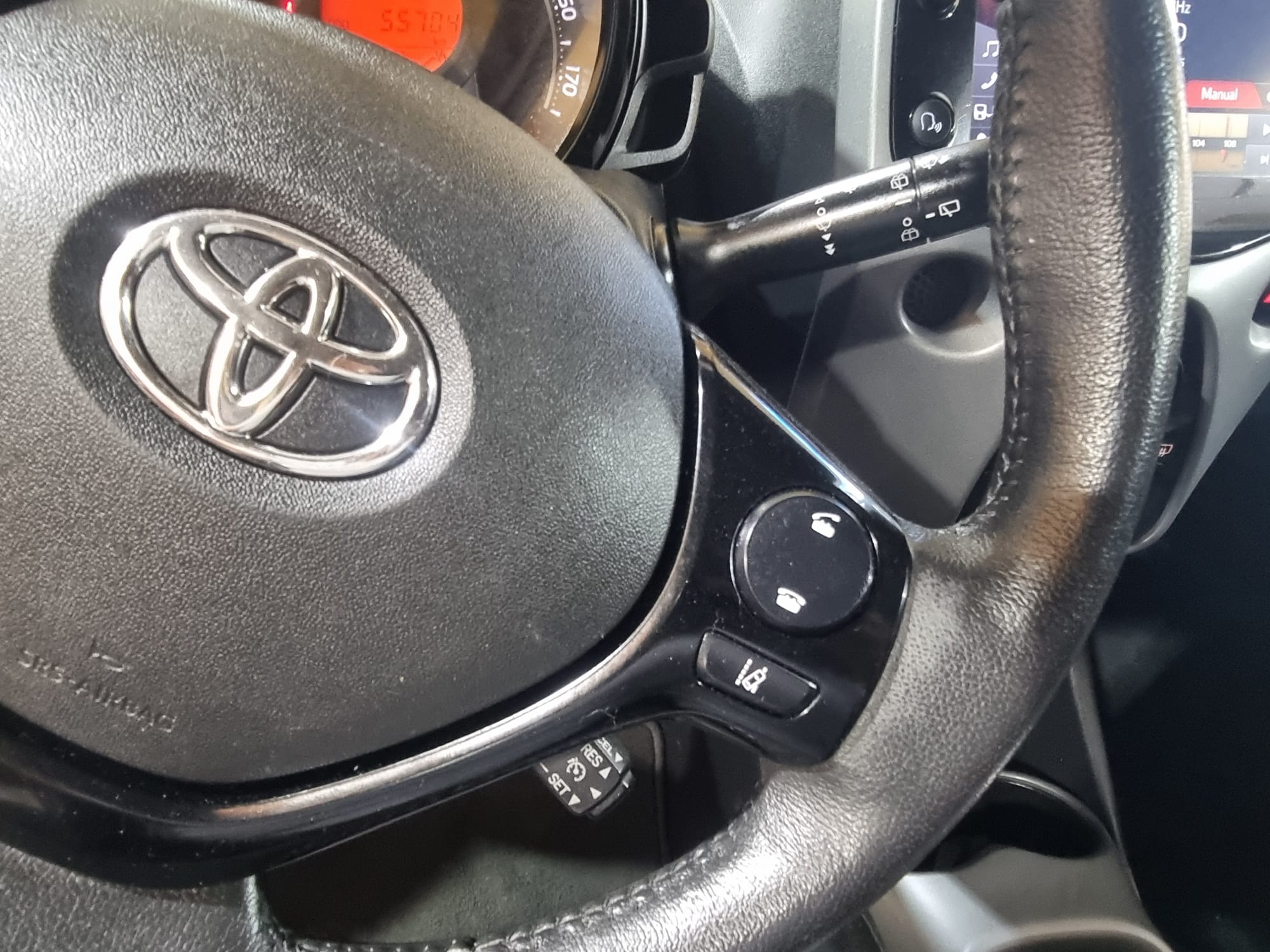  Toyota AYGO 70CV  X-PLAY