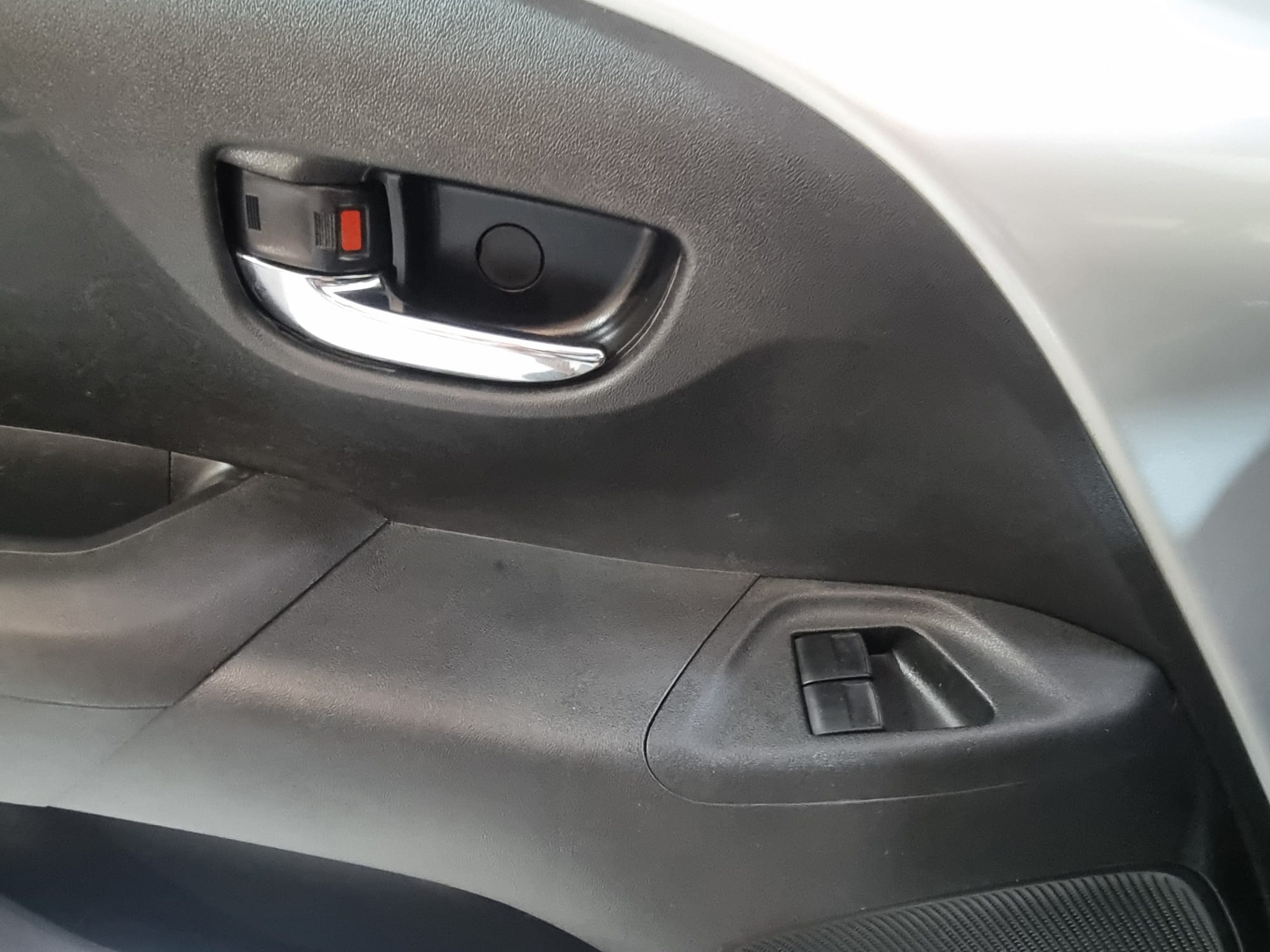  Toyota AYGO 70CV  X-PLAY