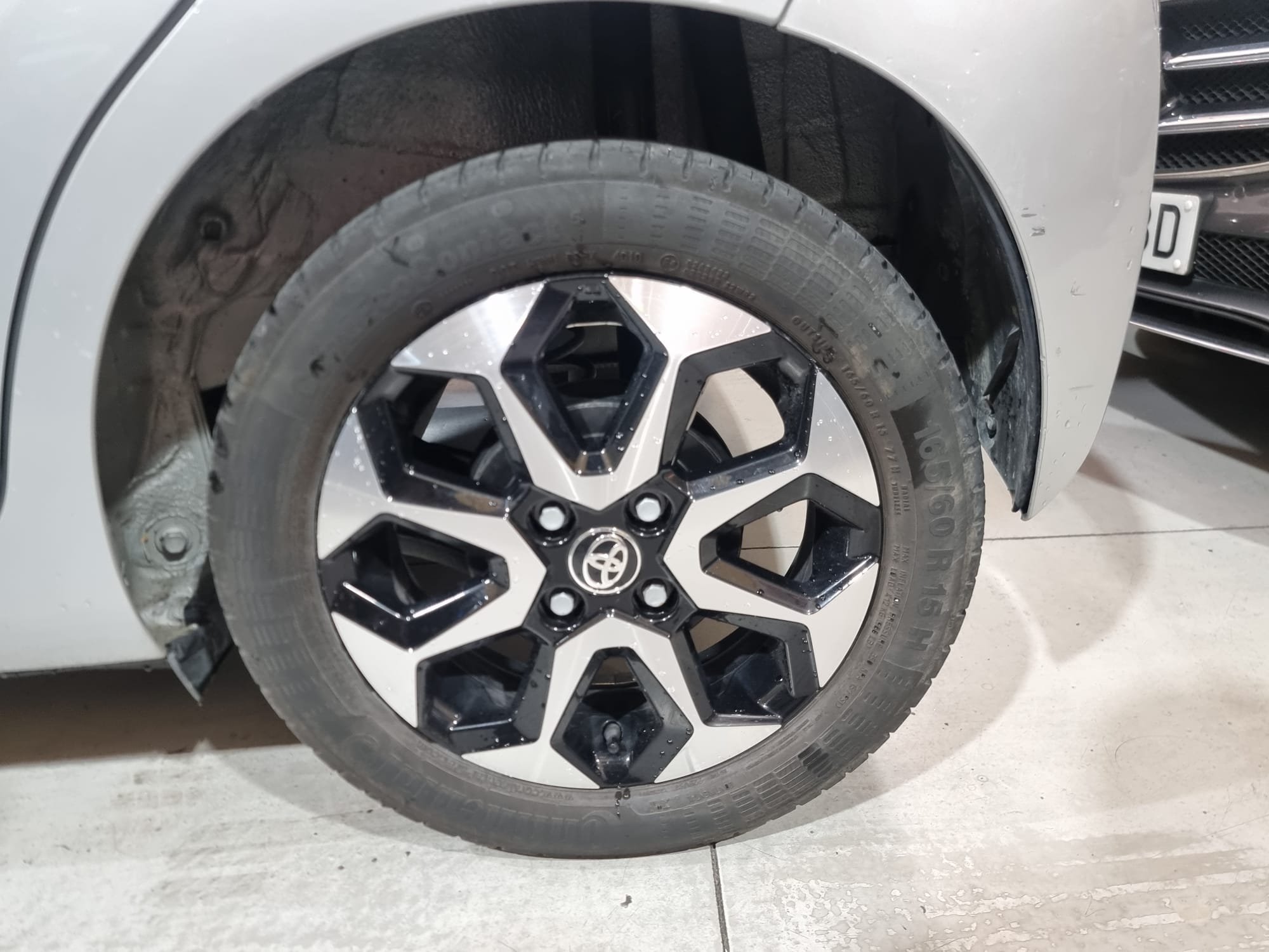  Toyota AYGO 70CV  X-PLAY