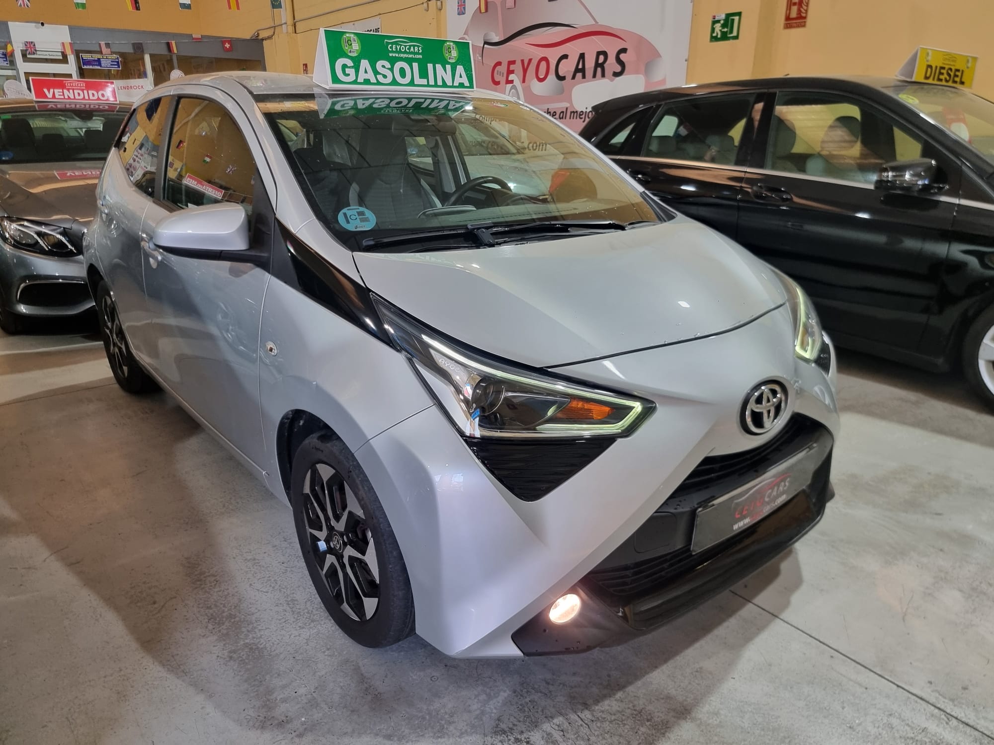  Toyota AYGO 70CV  X-PLAY