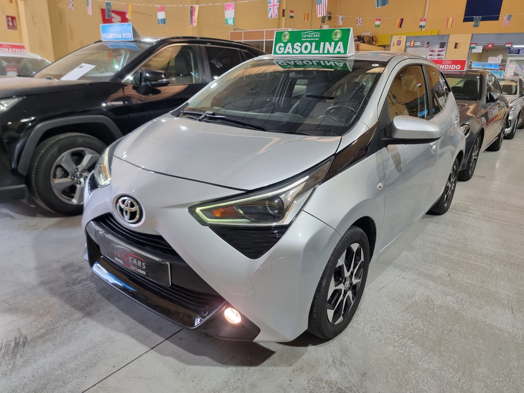  Toyota AYGO 70CV  X-PLAY