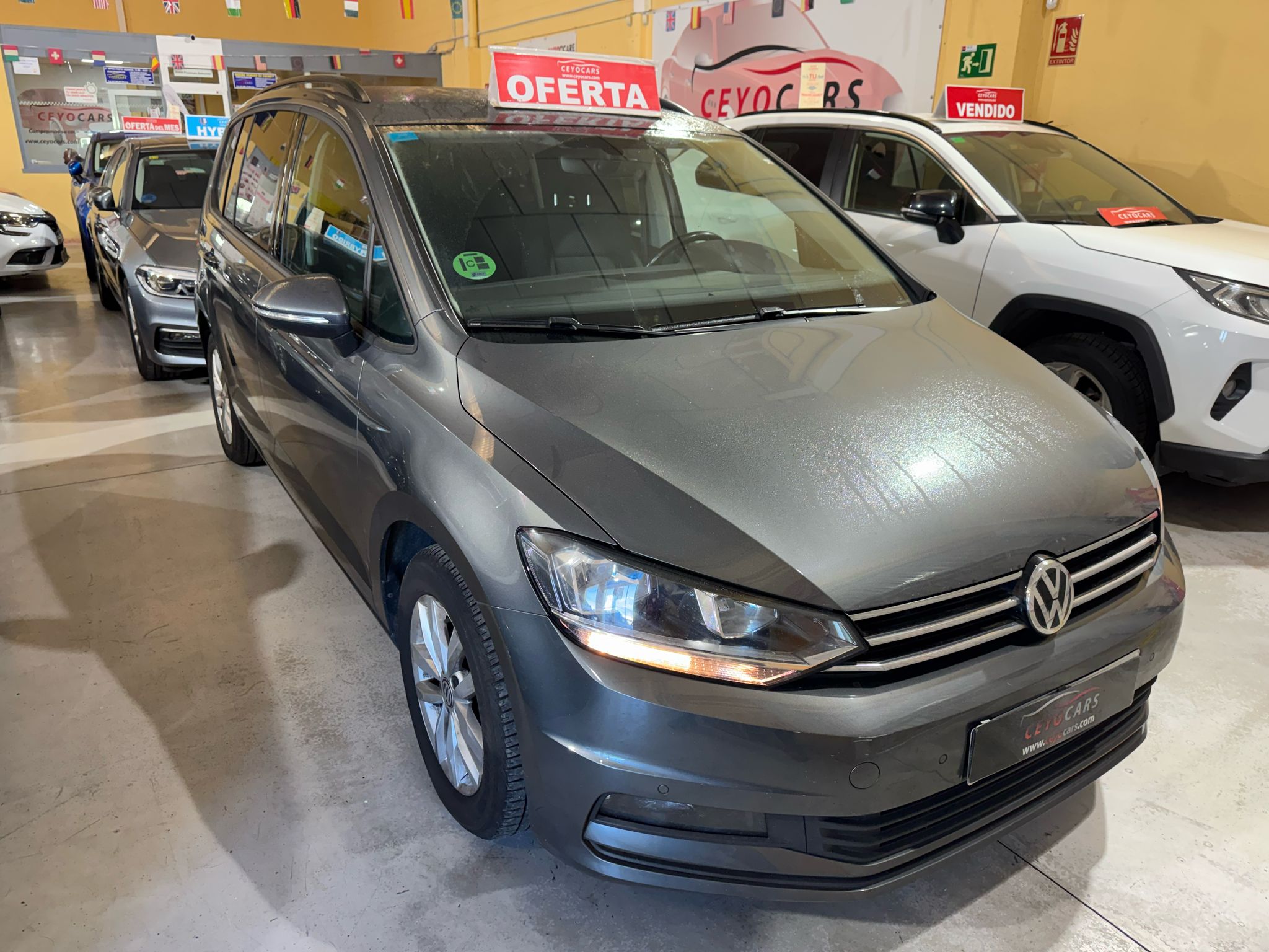   Volkswagen Touran Advance Bmt 2.0 Tdi 150cv 7plz