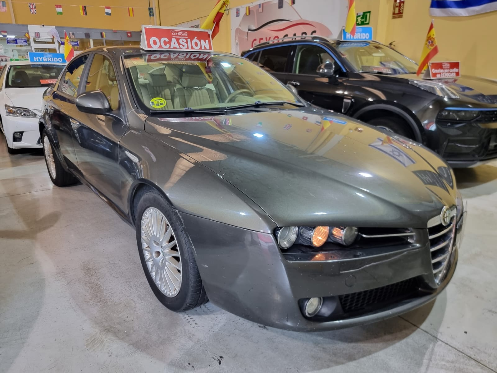 Alfa Romeo 159 1.9JTD SELECTIVE Q-TRONIC - CeyoCars