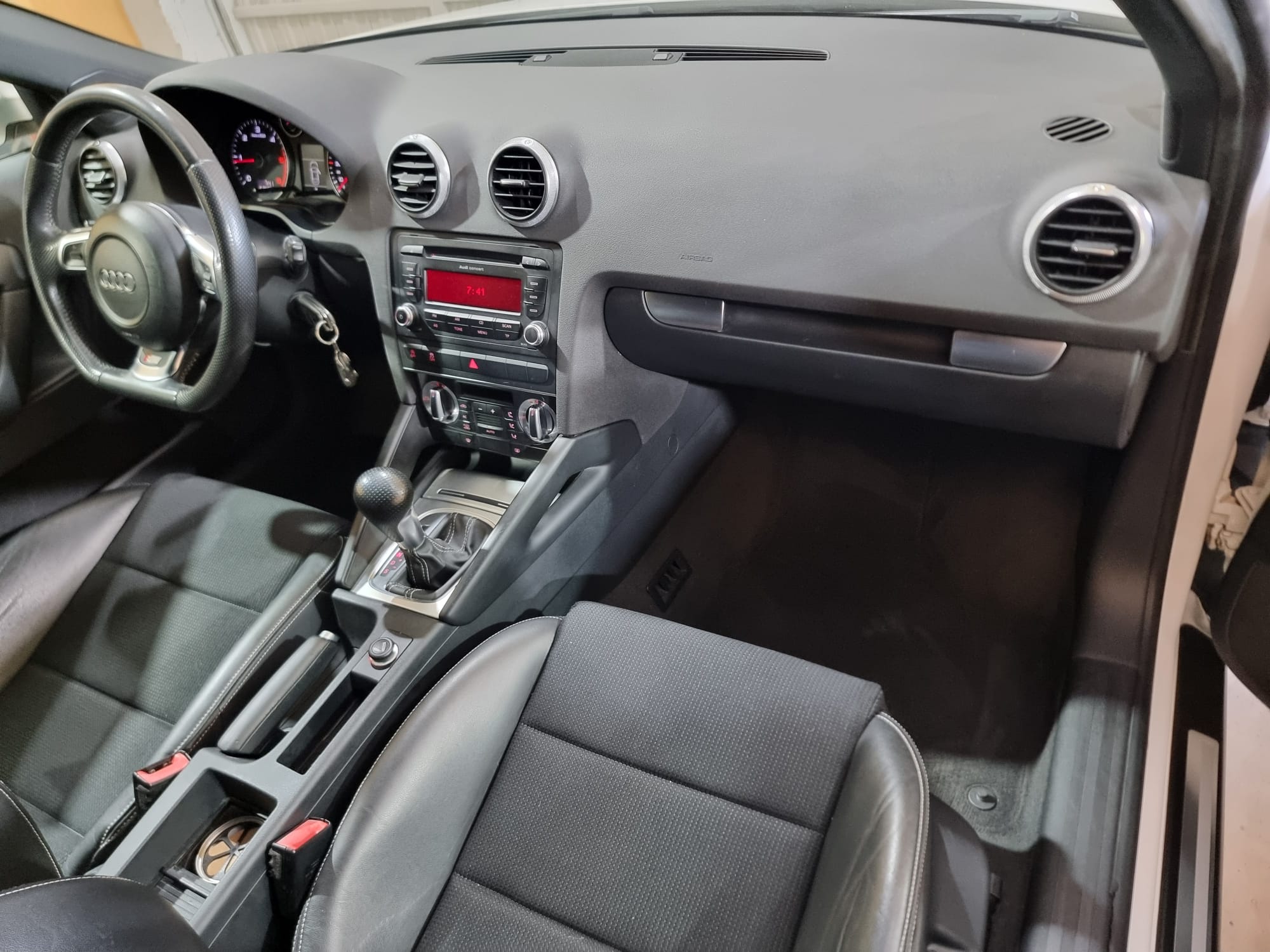 Audi A3 1.6TDI S-Tronic S-Line Sportback