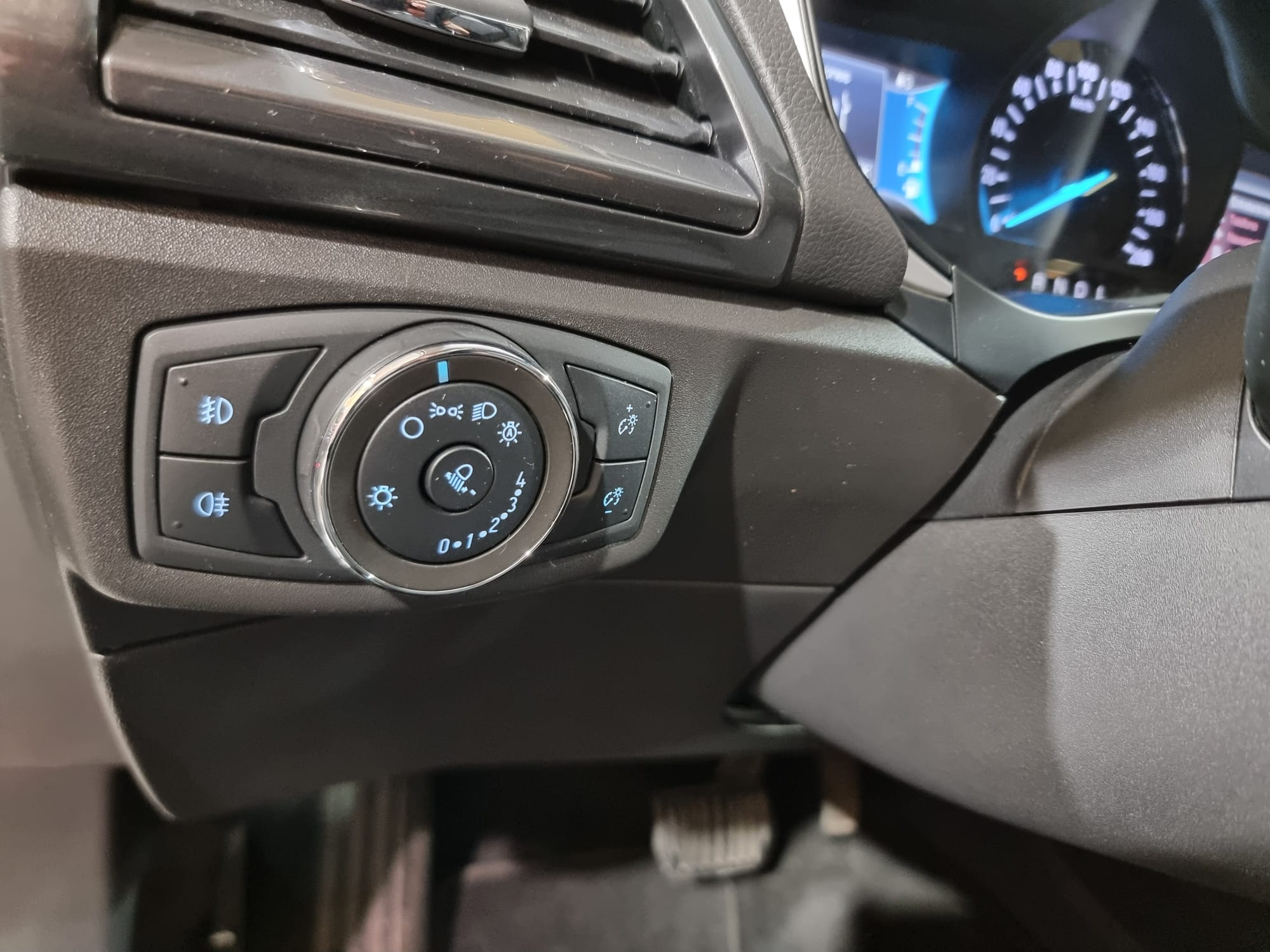 Ford Mondeo Híbrido 2.0 HEV Trend HEV 186 CV