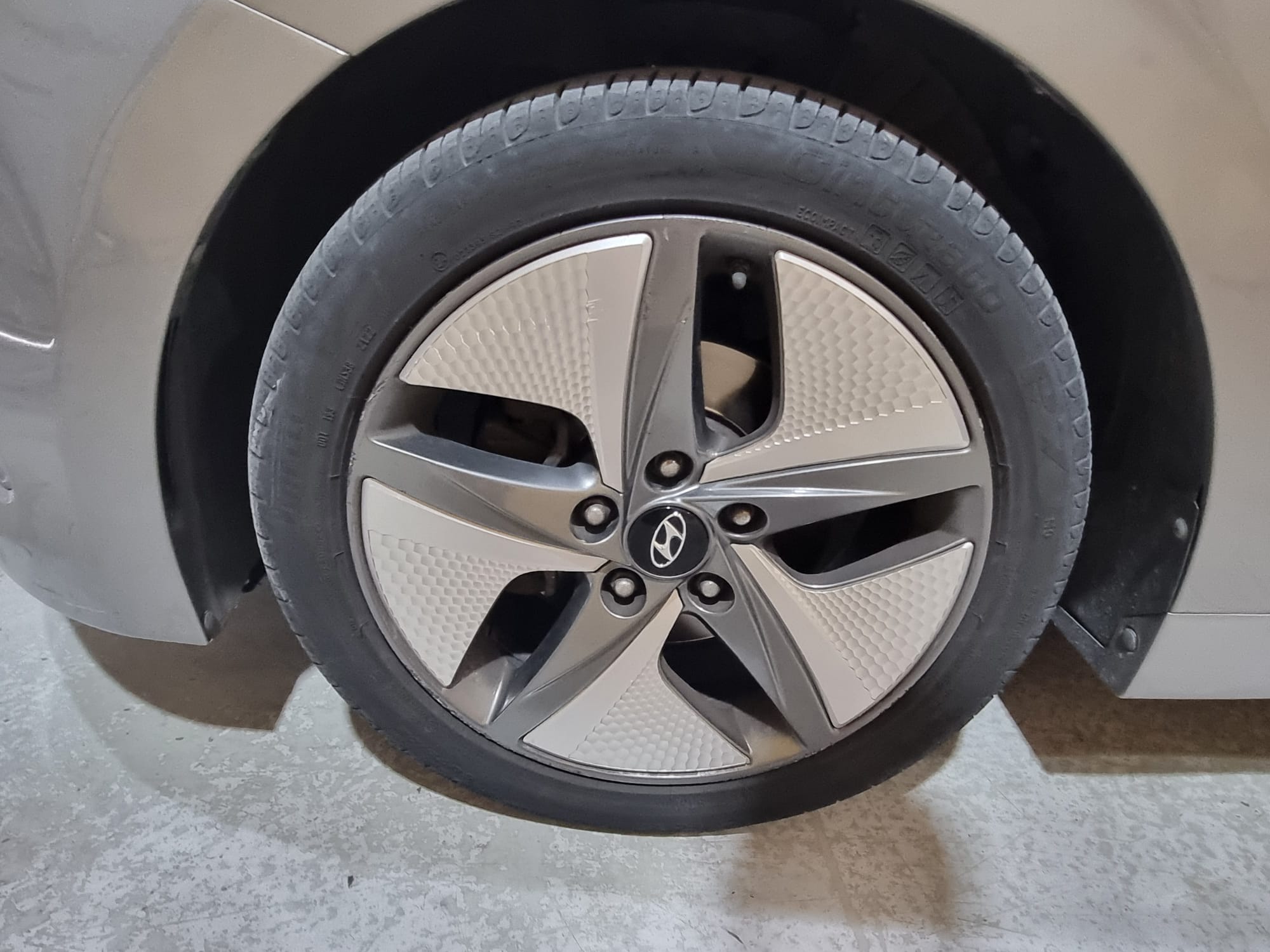 Hyundai Ioniq HEV 1.6 GDI Tecno DT 141 CV
