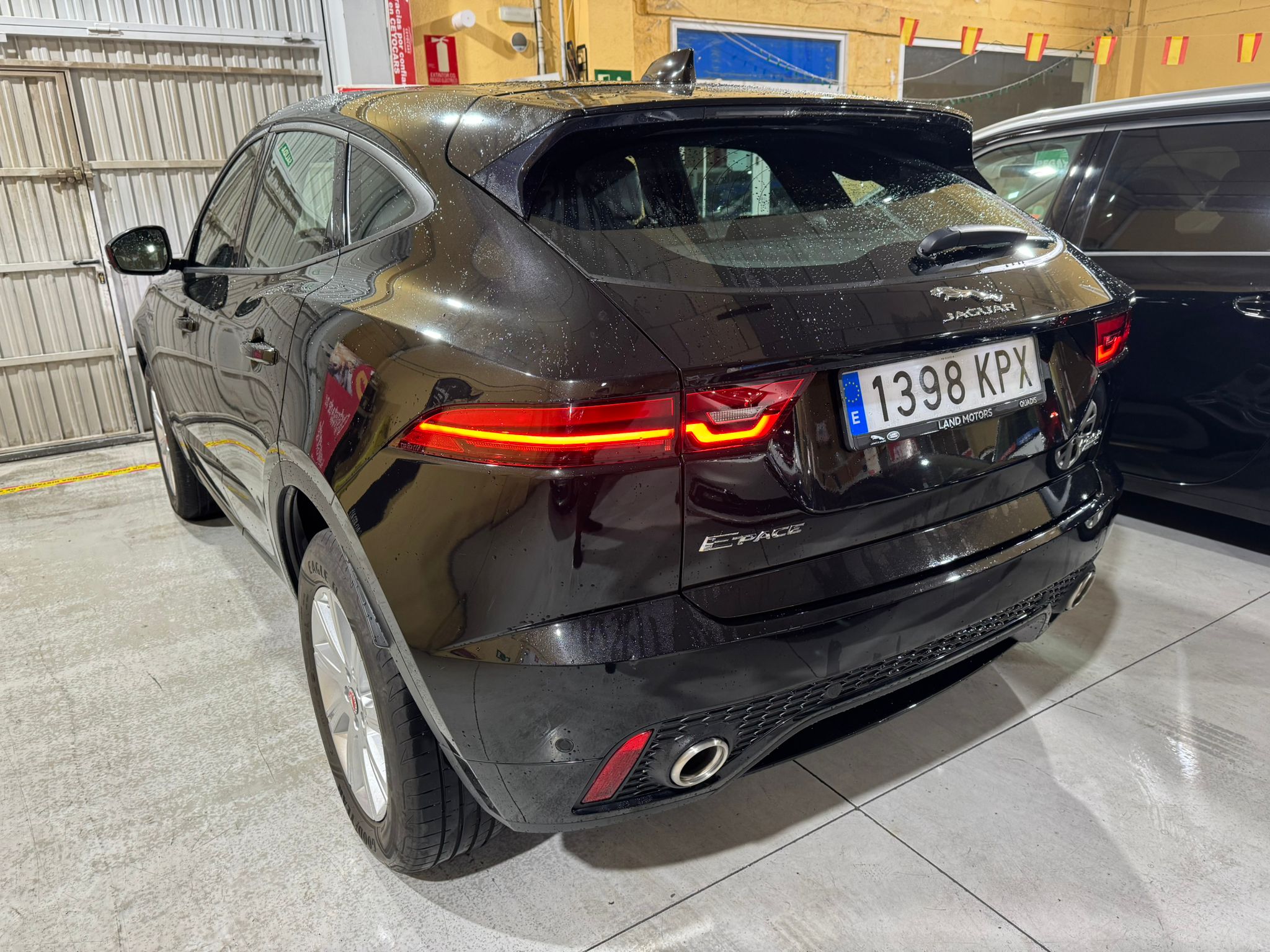 Jaguar E-Pace 2.0 R-Dynamic P250 AWD 249 CV