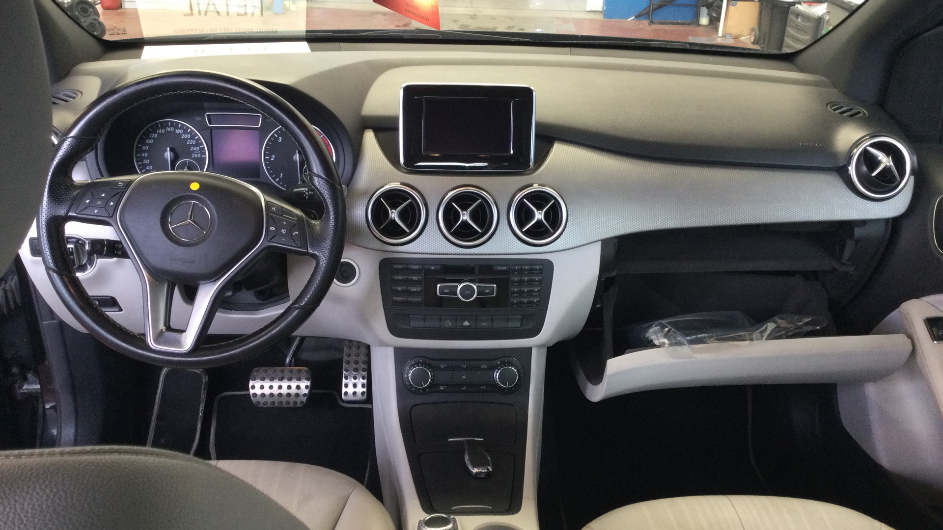Mercedes-Benz B 180CDI BE 7G-DCT w246 