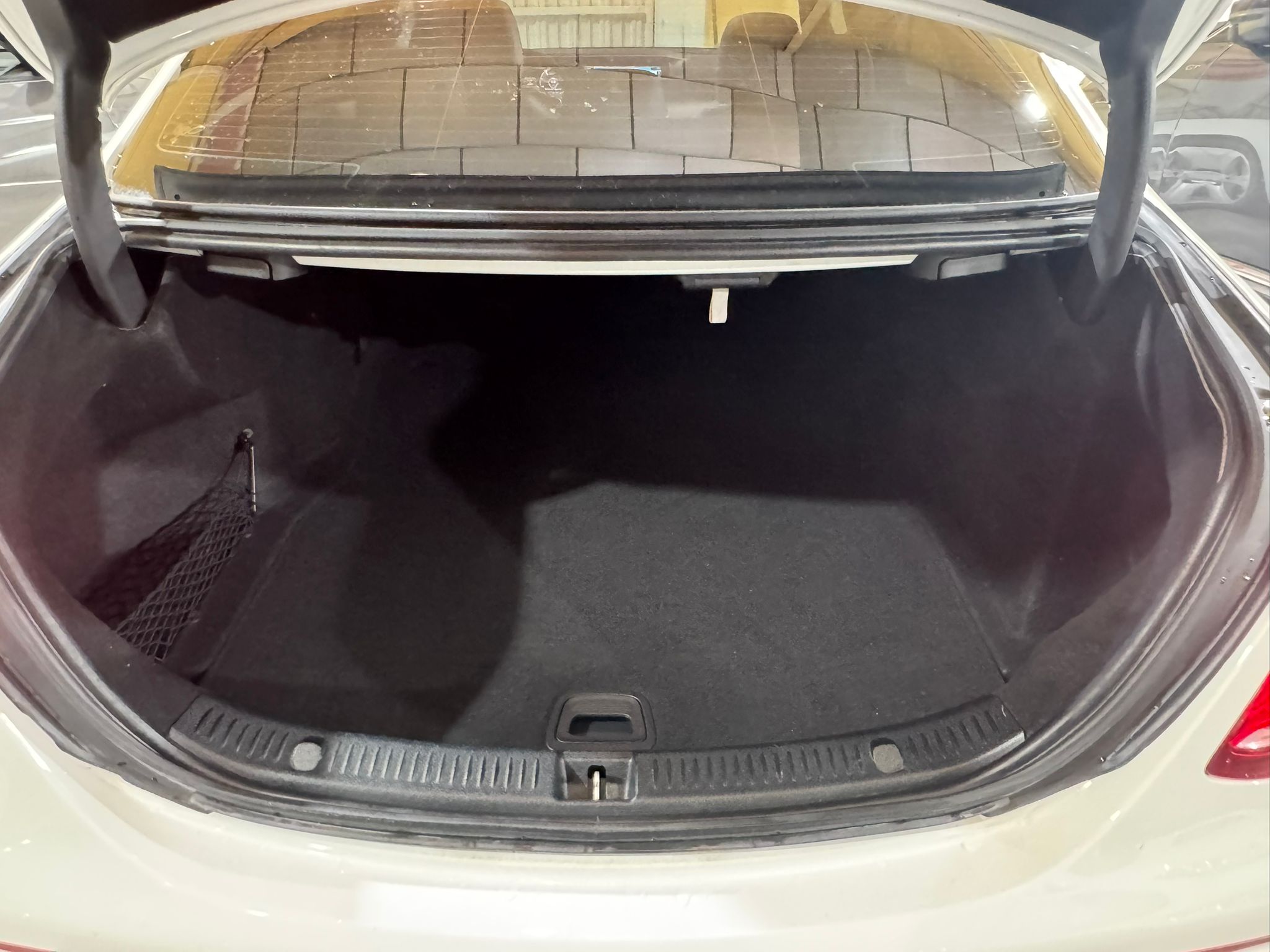 Mercedes-Benz W213 E 350D 9G-TRONIC 