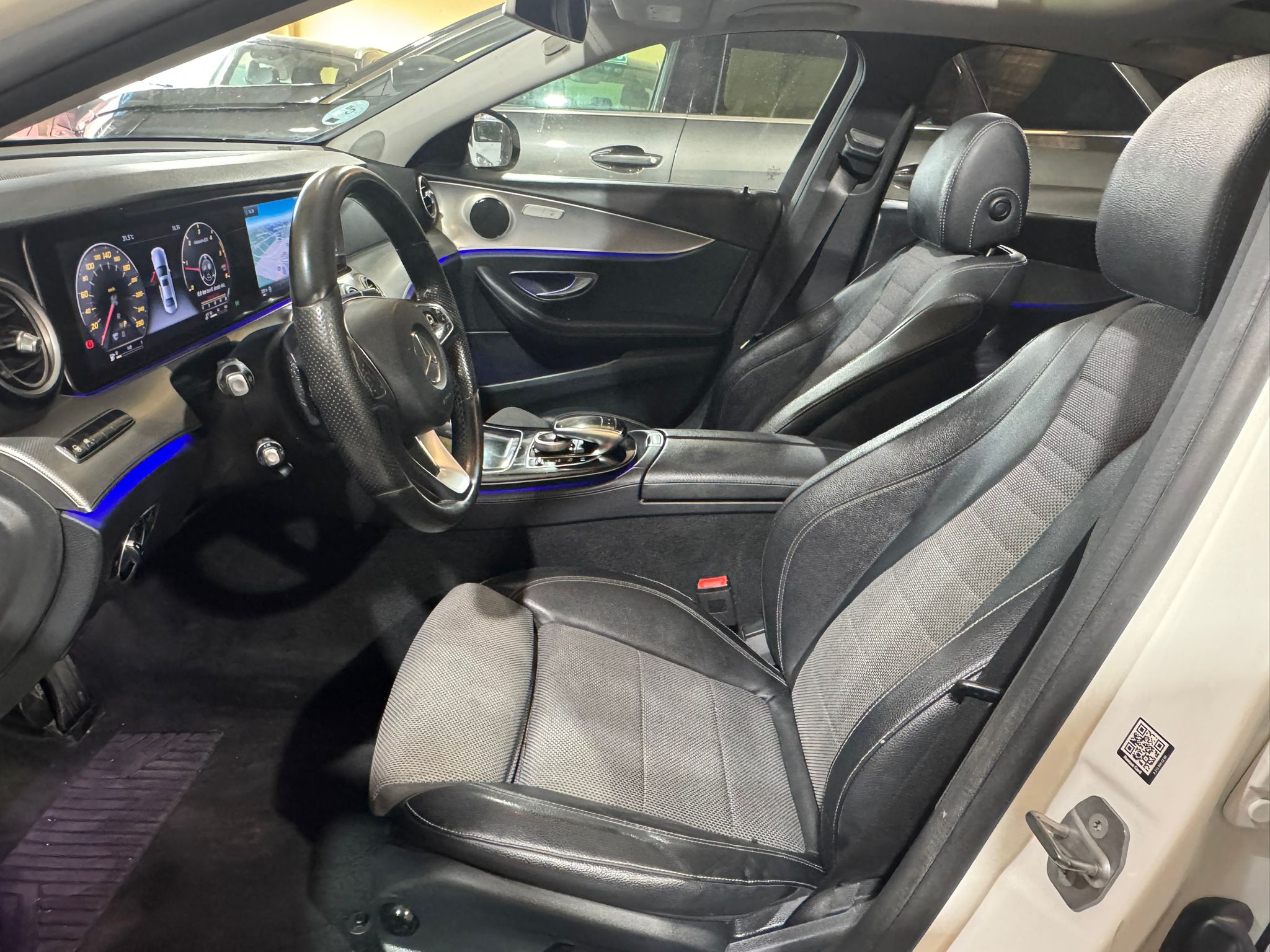 Mercedes-Benz W213 E 350D 9G-TRONIC 