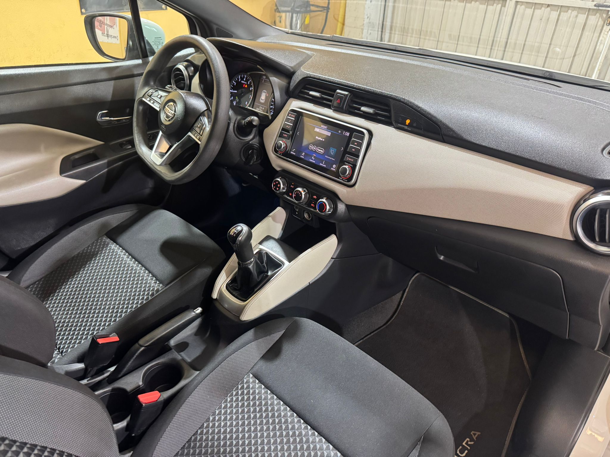 Nissan Micra IG-T ACENTA 100 CV