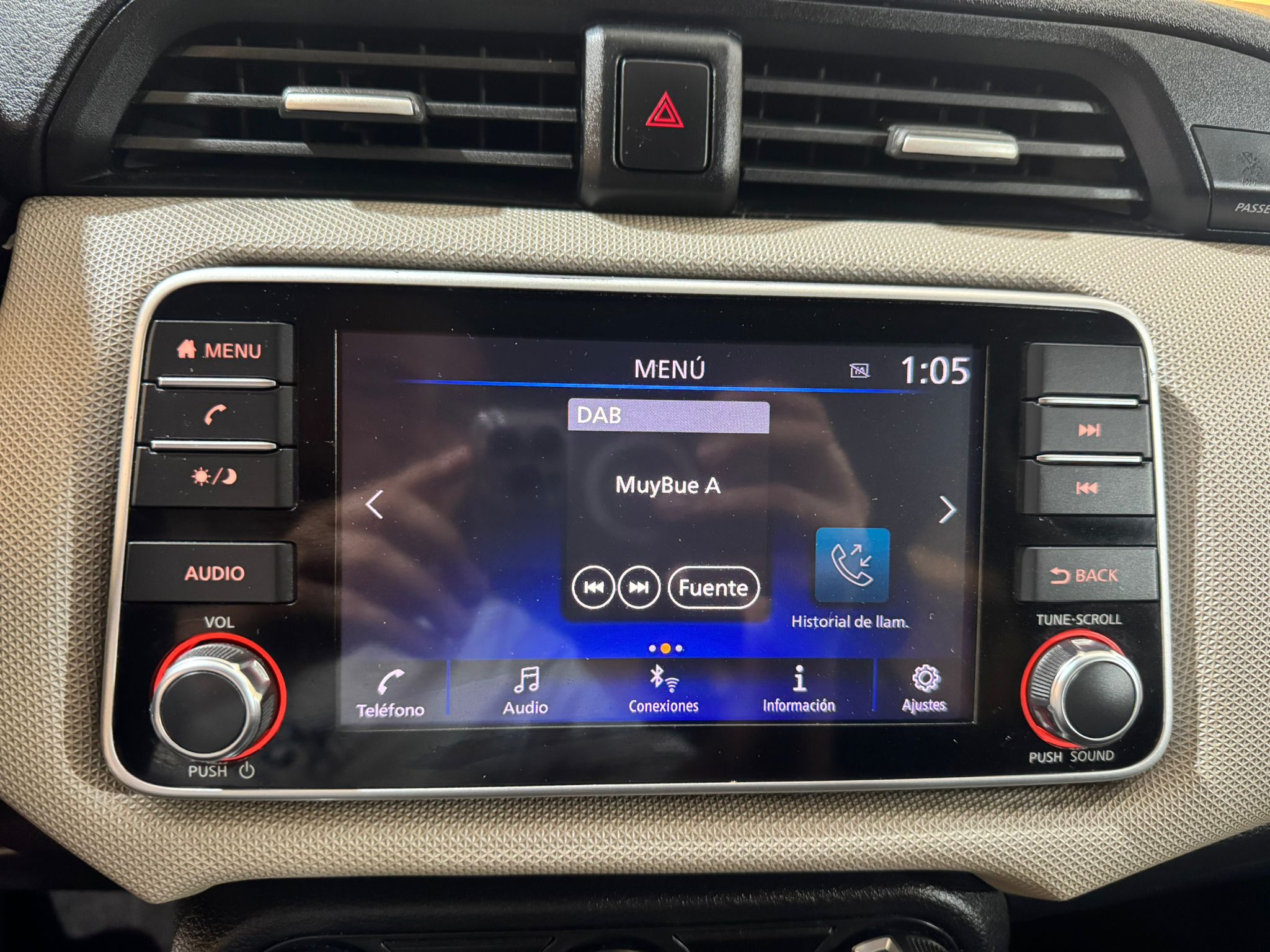 Nissan Micra IG-T ACENTA 100 CV
