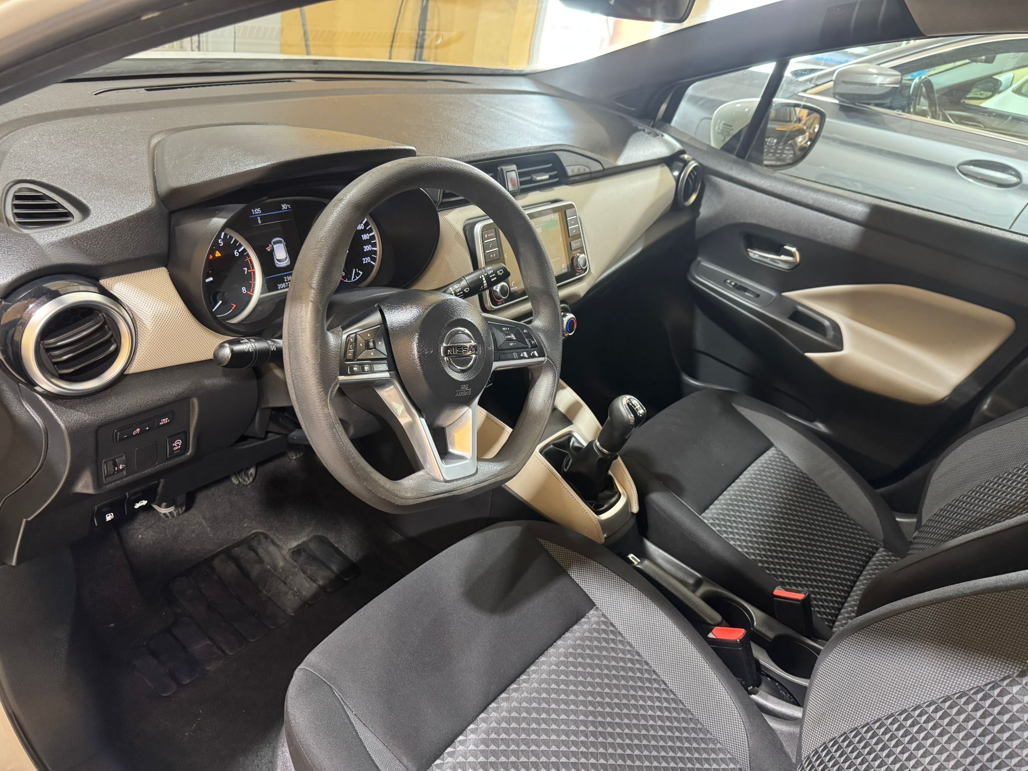 Nissan Micra IG-T ACENTA 100 CV
