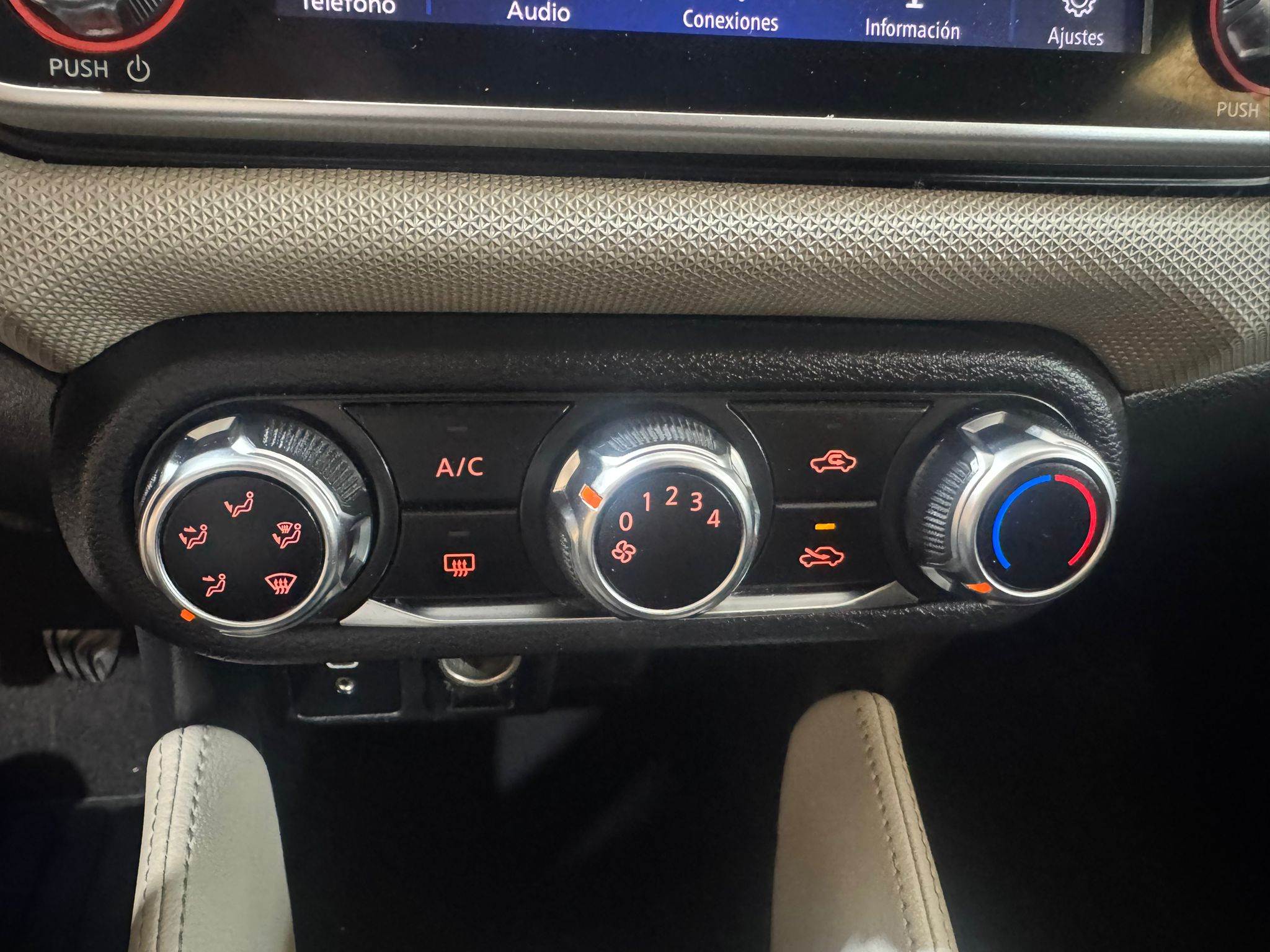 Nissan Micra IG-T ACENTA 100 CV