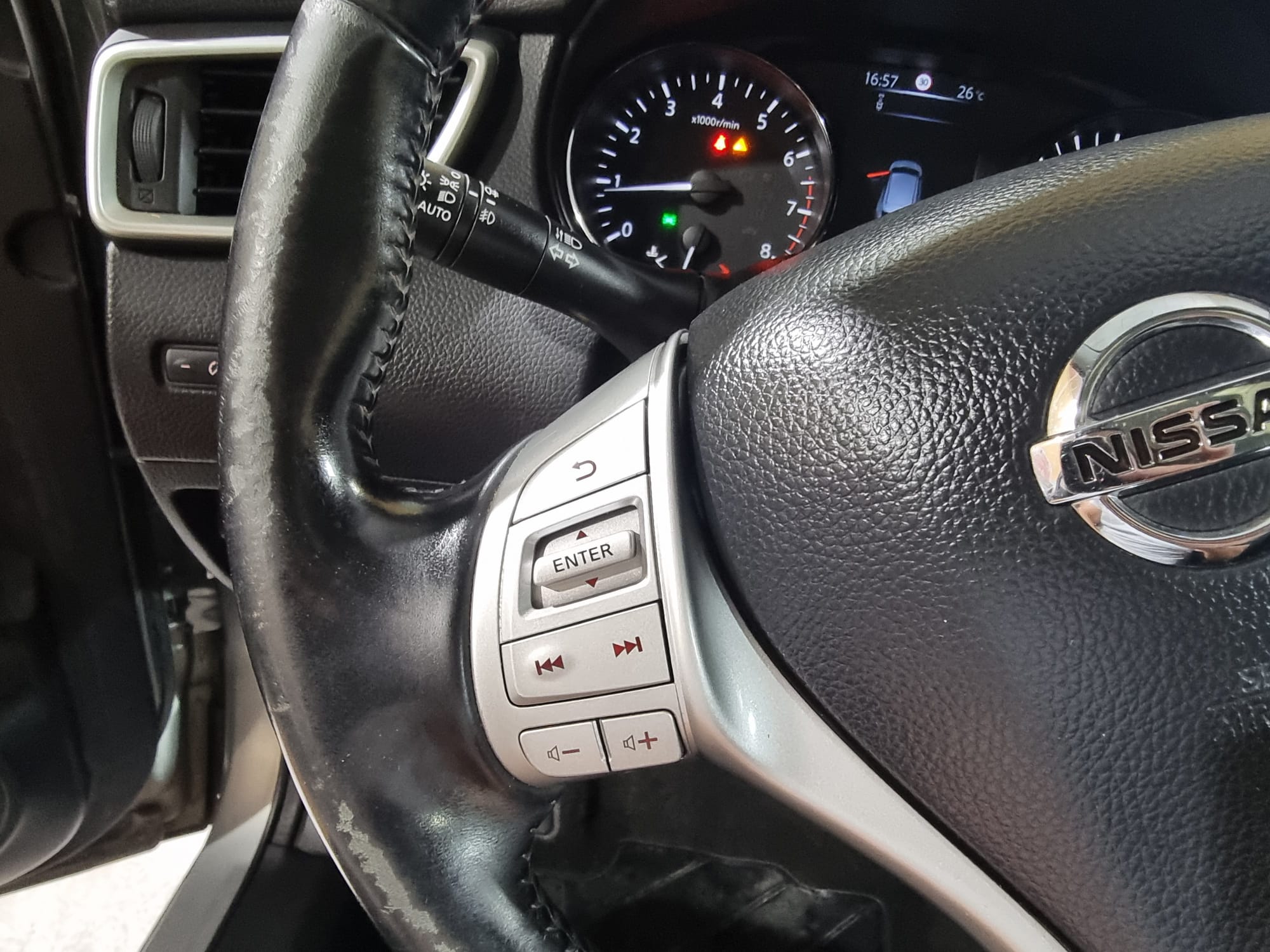 Nissan Qashqai 1.2 DIG-T ACENTA 4X2 116 CV