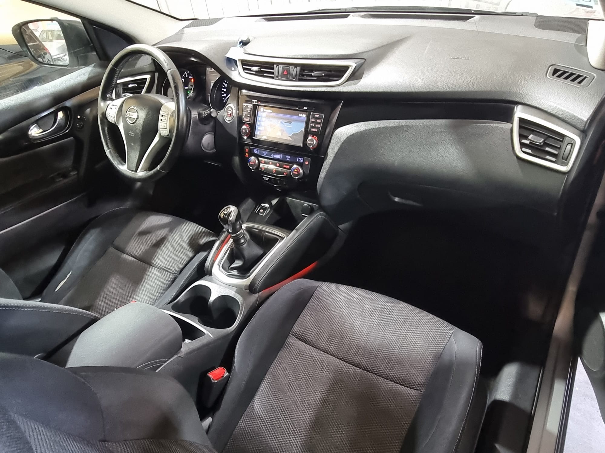Nissan Qashqai 1.2 DIG-T ACENTA 4X2 116 CV