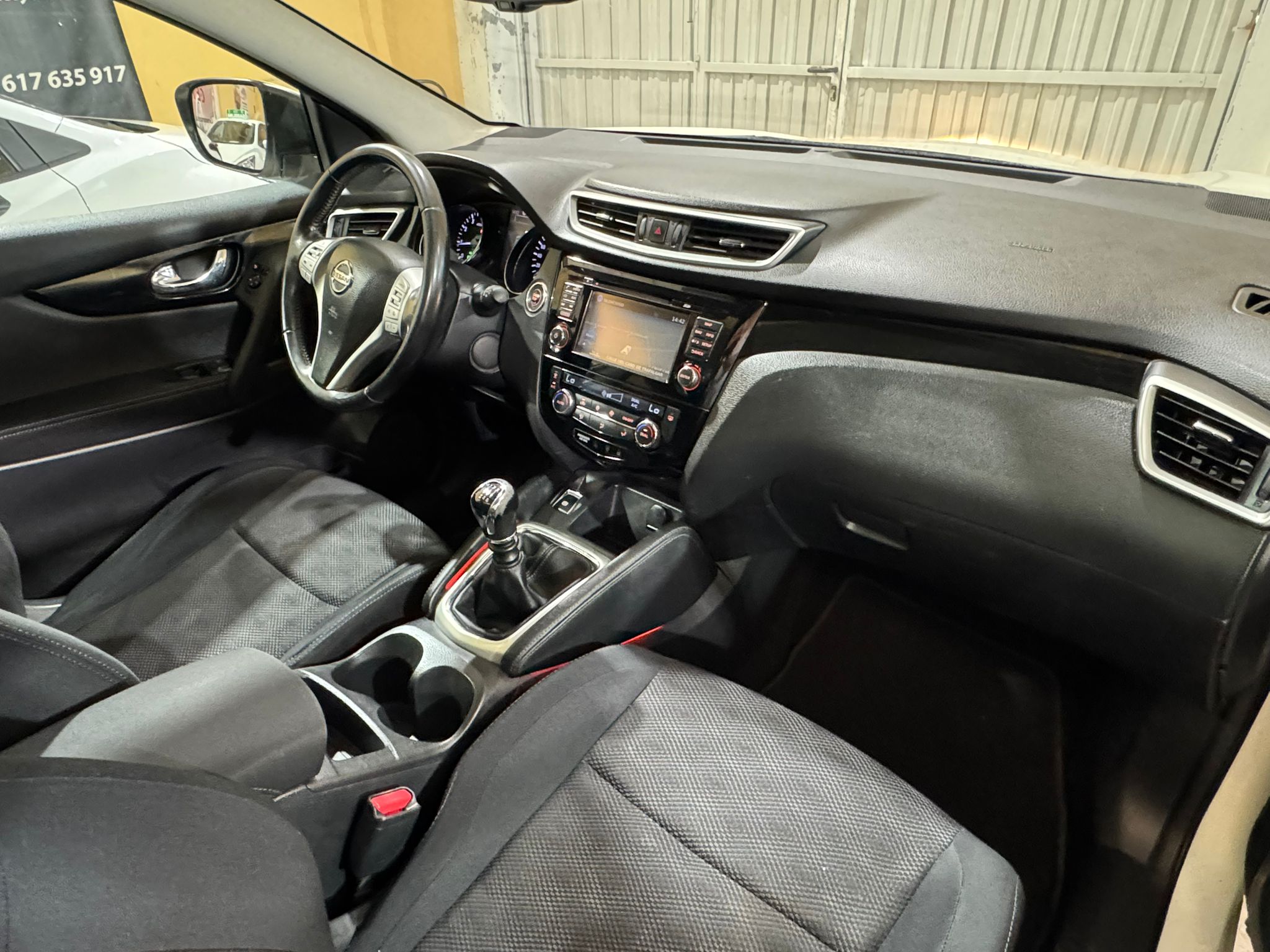 Nissan Qashqai 1.2 DIG-T N-CONNECTA 4X2 116 CV