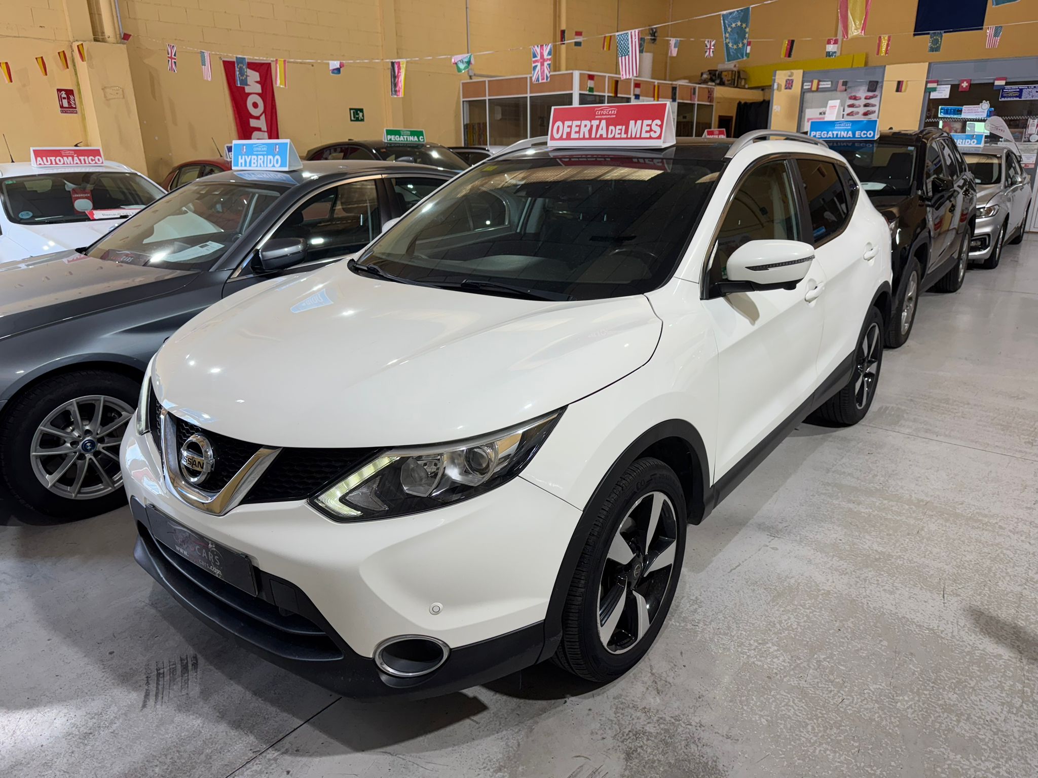 Nissan Qashqai 1.2 DIG-T N-CONNECTA 4X2 116 CV
