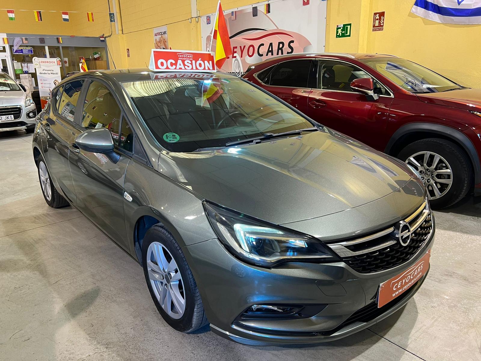 Opel Astra 1.6CDTI BUSINESS + 110