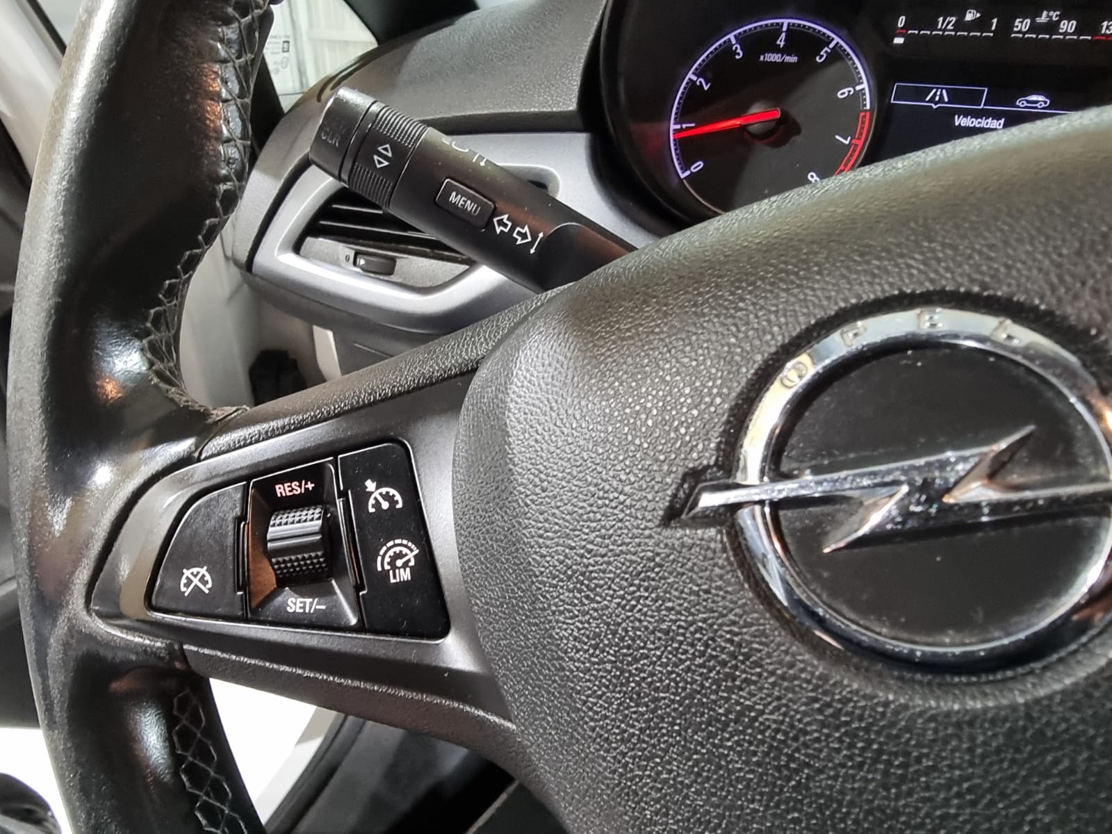 Opel Corsa Gasolina/Gas 1.4 GLP SELECTIVE 90 CV 