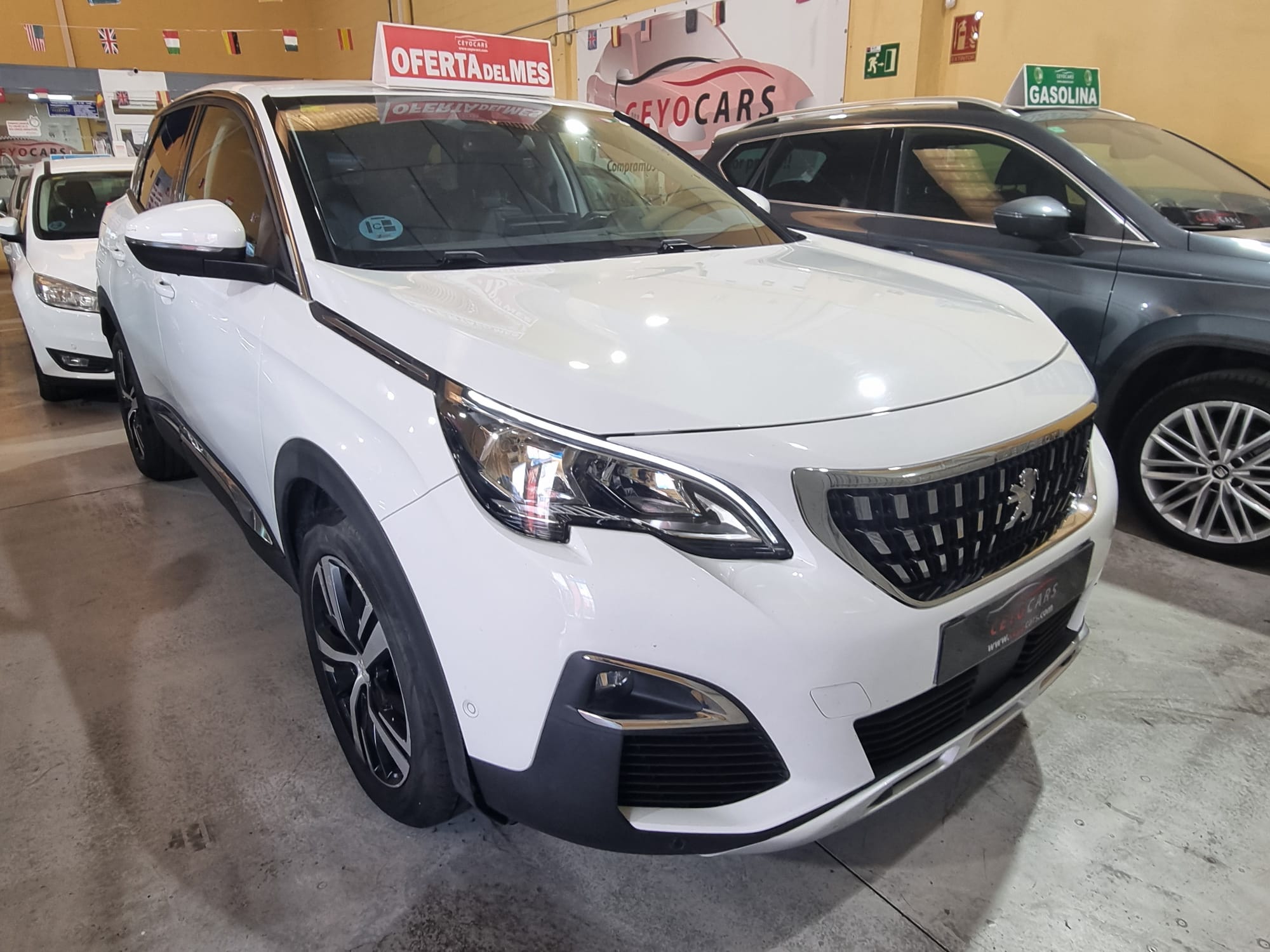 Peugeot 3008 1.5BLUEHDI ALLURE S&S EAT8 130cv