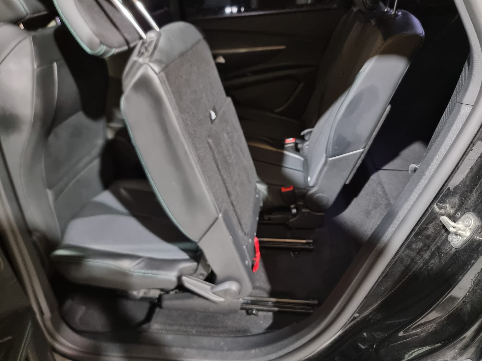 Peugeot 5008 1.5BLUEHDI S&S ALLURE EAT8 130 CV