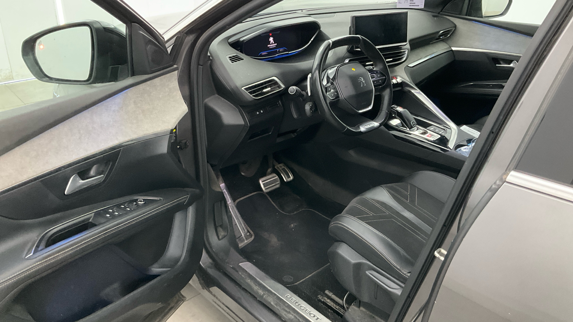 Peugeot 5008 2.0BLUEHDI S&S GT EAT8 180 CV