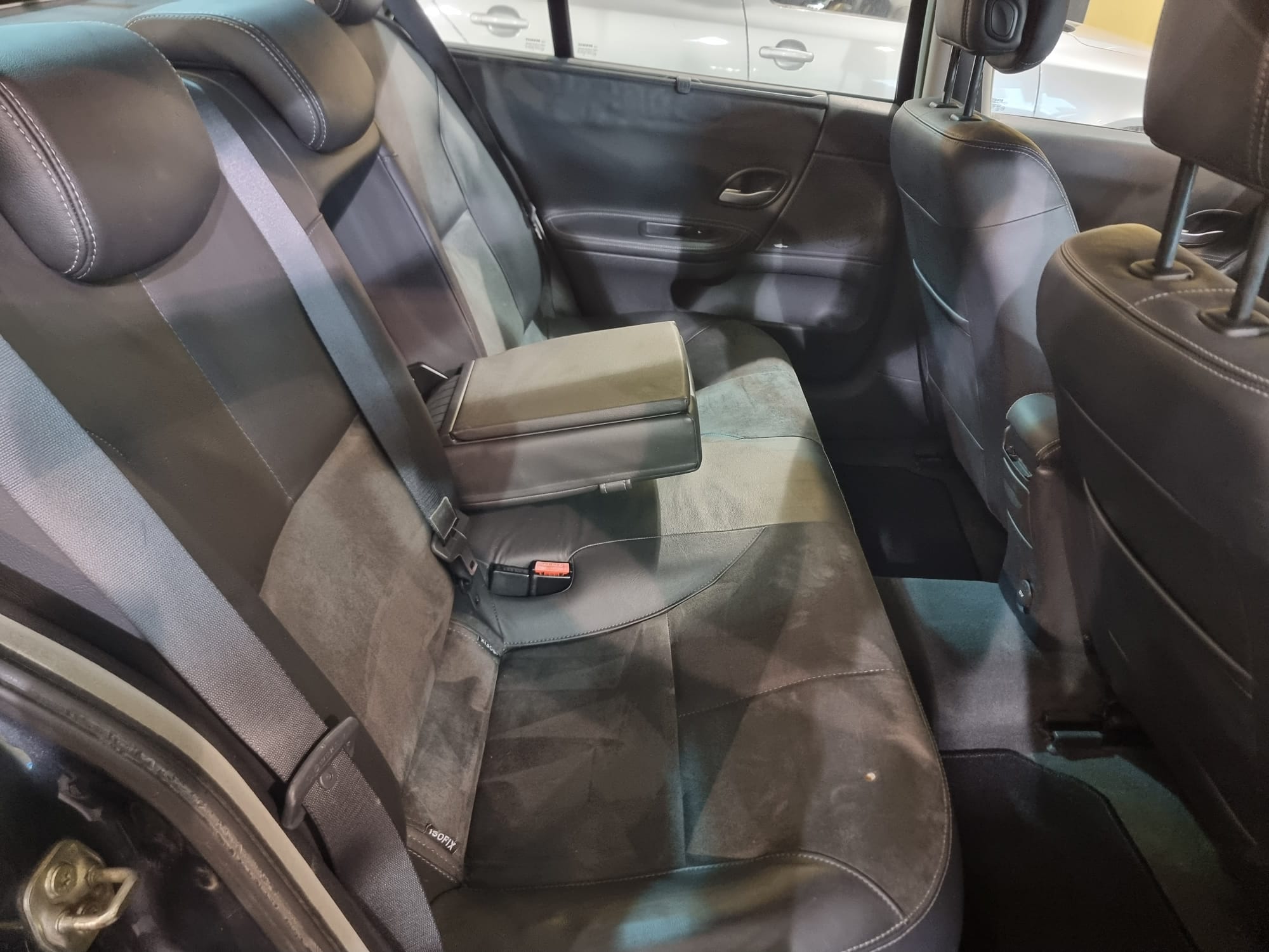 Renault Laguna 1.9DCI DYNAMIQUE 131 CV PEGATINA B 