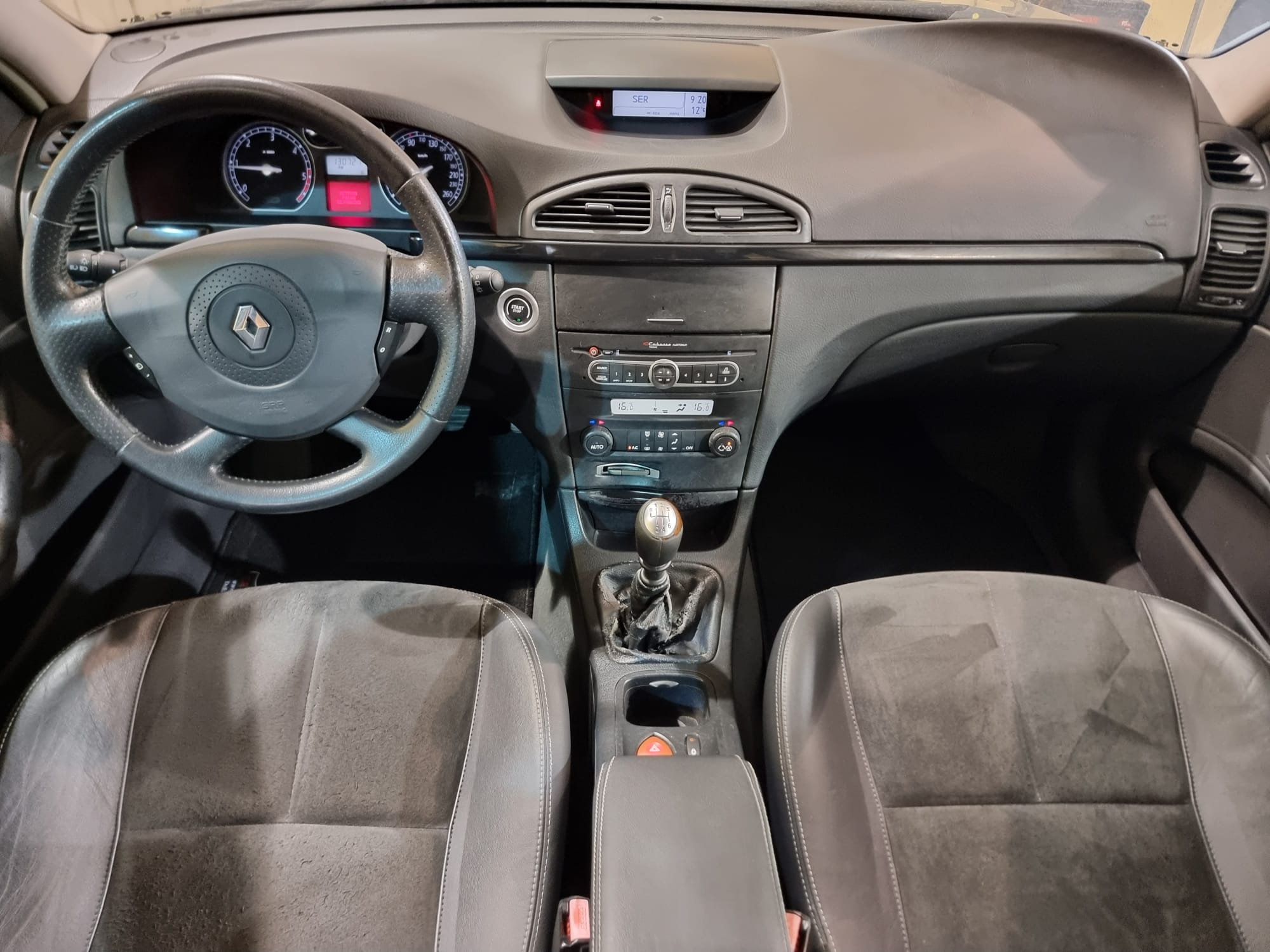 Renault Laguna 1.9DCI DYNAMIQUE 131 CV PEGATINA B 