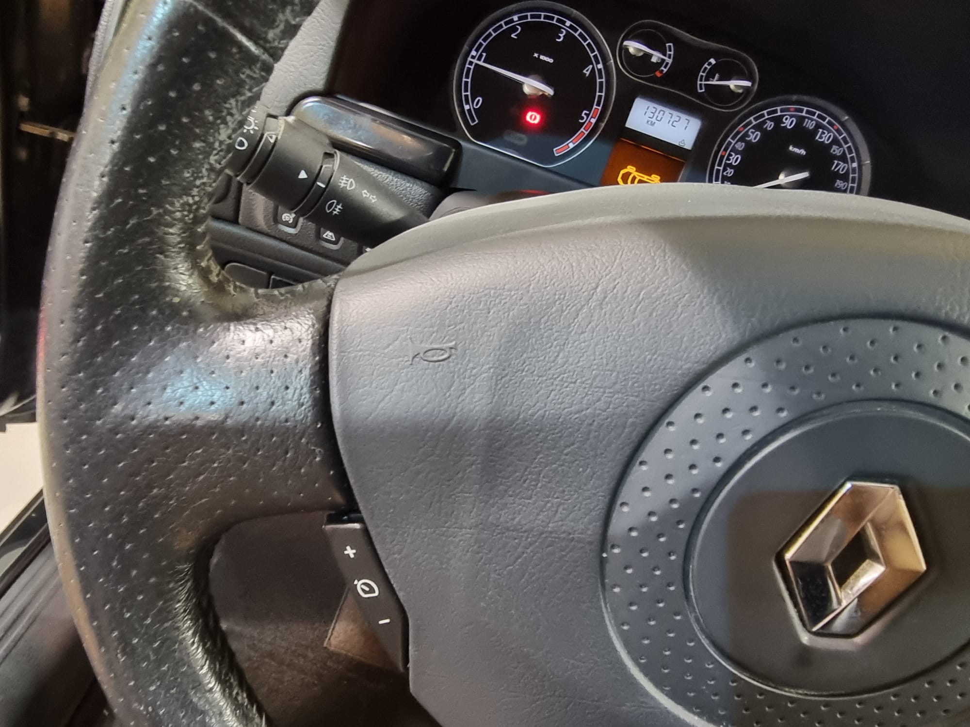 Renault Laguna 1.9DCI DYNAMIQUE 131 CV PEGATINA B 