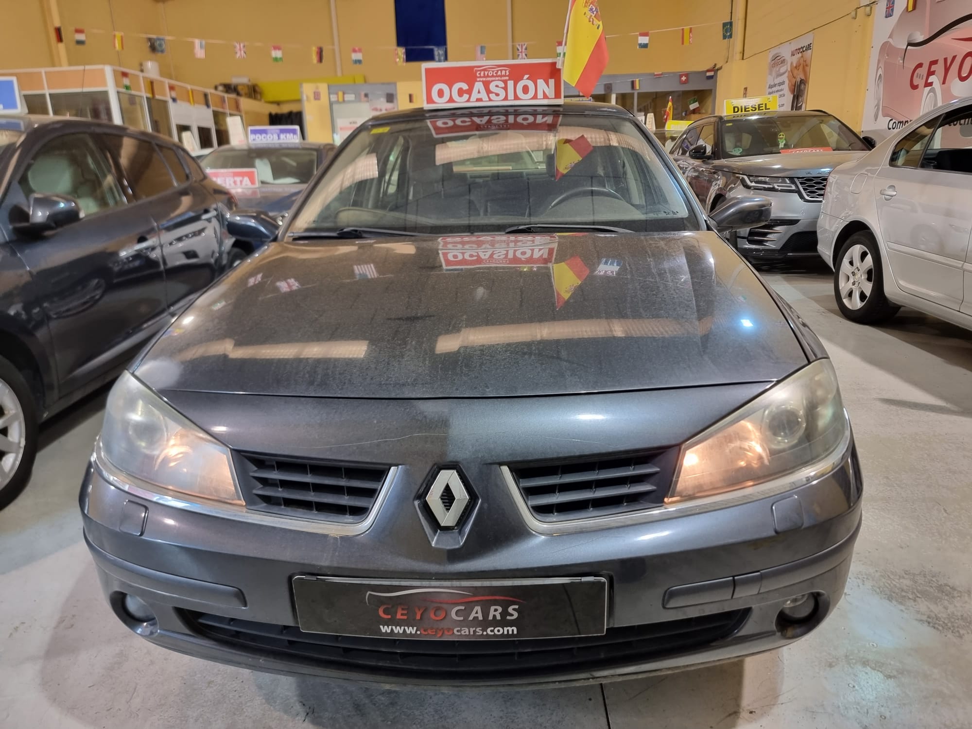 Renault Laguna 1.9DCI DYNAMIQUE 131 CV PEGATINA B 