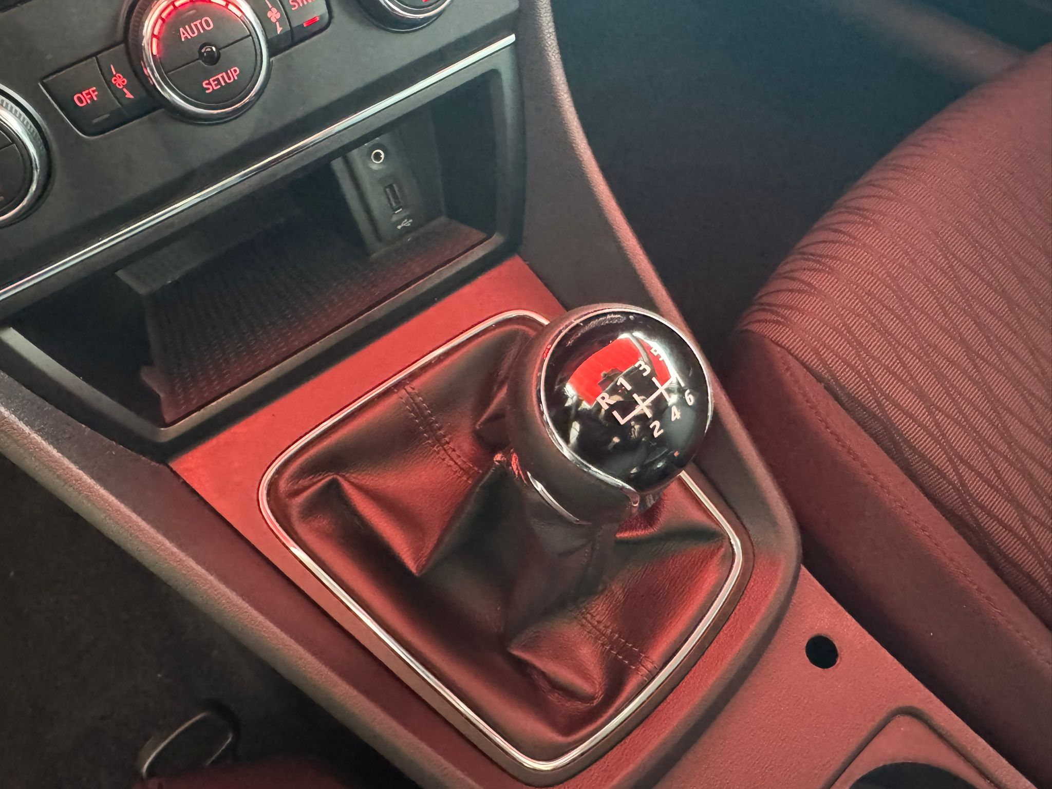 SEAT Leon 1.4 TSI Act S&S Style 150 CV