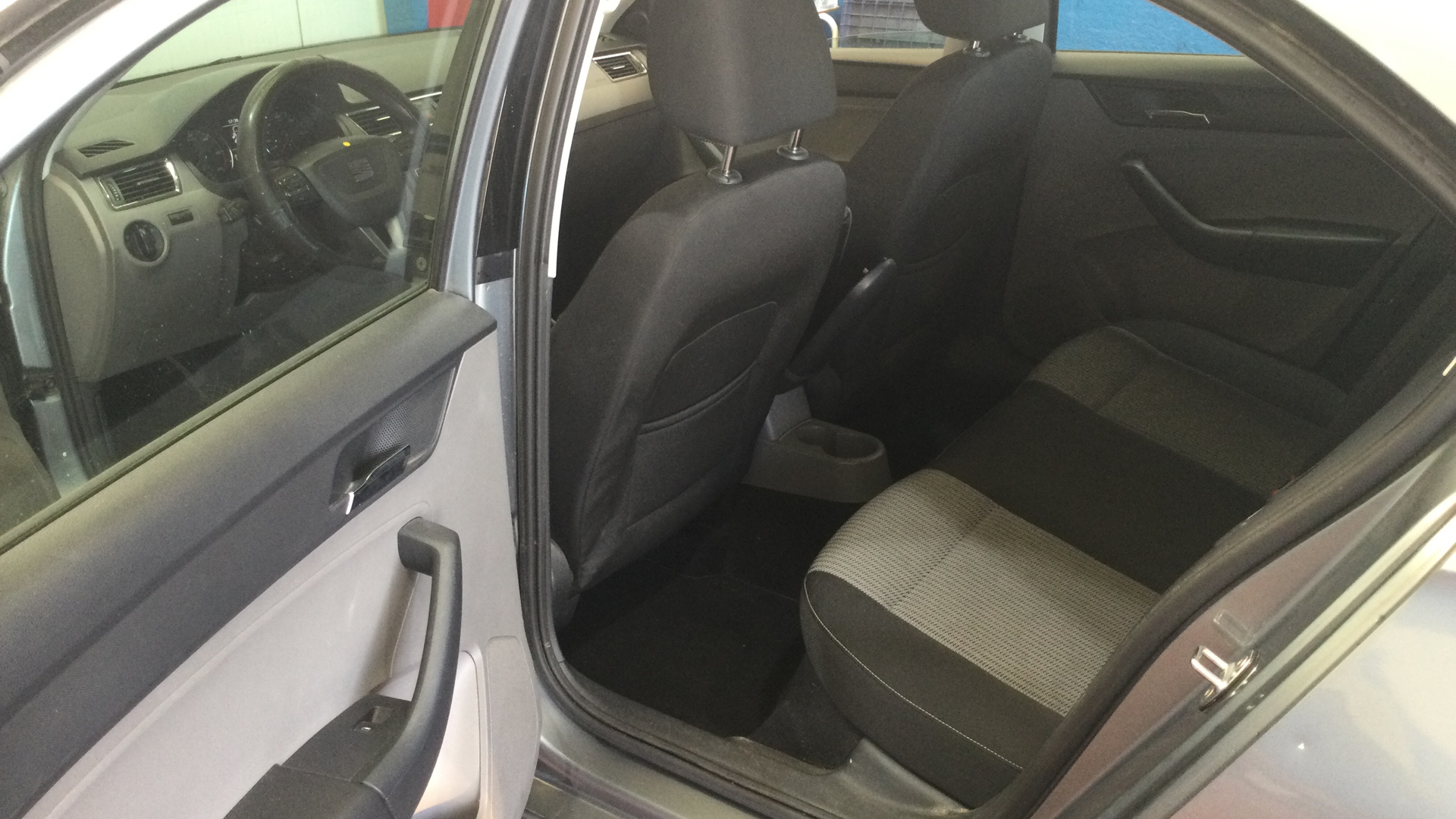 SEAT  TOLEDO 1.6TDI CR REFERENCE 105CV