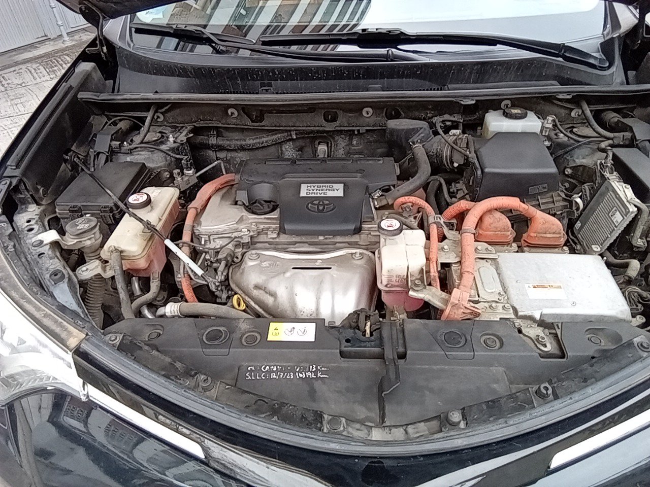 TOYOTA RAV 4 2,5 FEEL EDITION 2WD Hybrid ECO