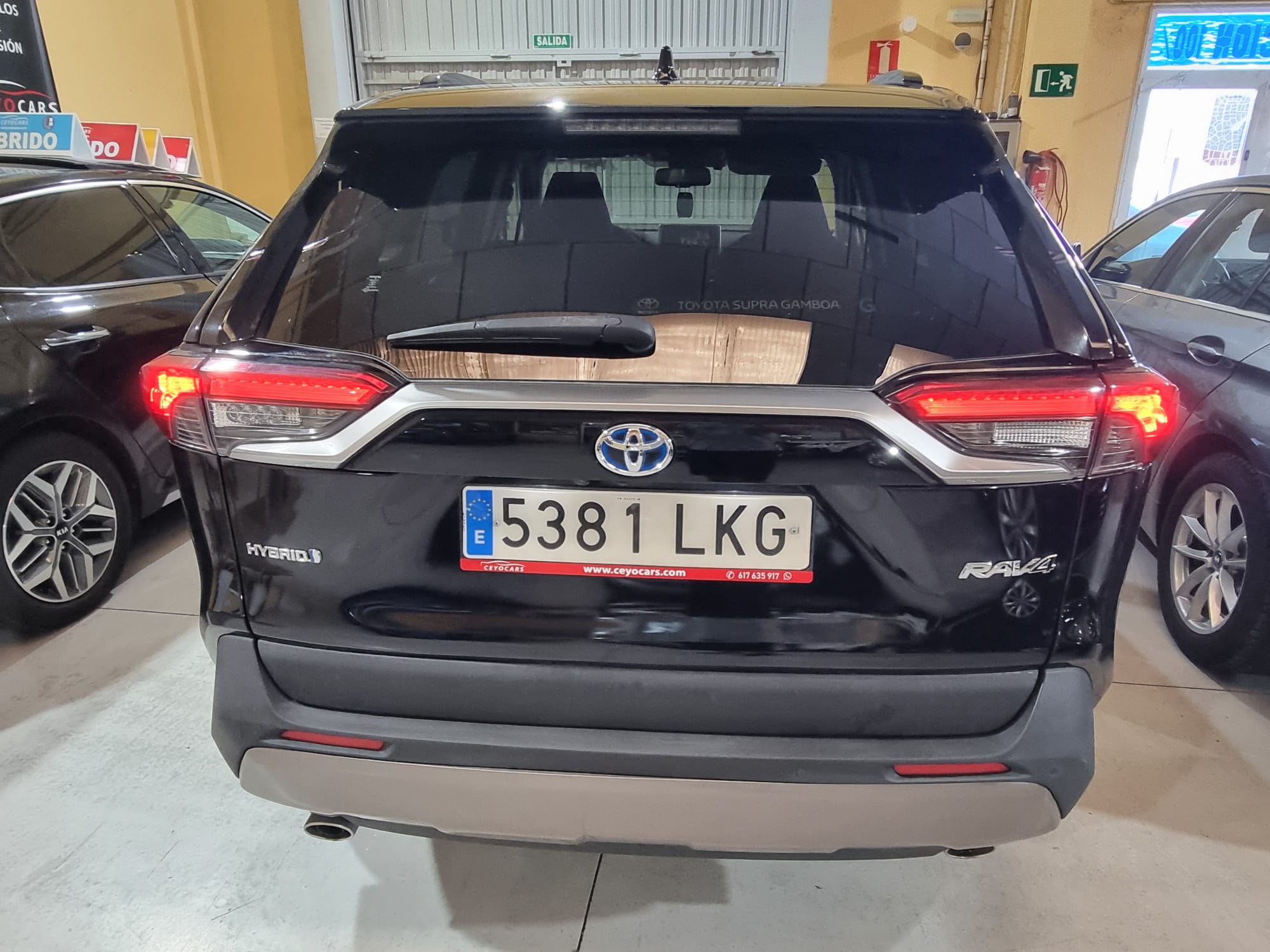 TOYOTA RAV4 2.5l 220H Advance  ECO