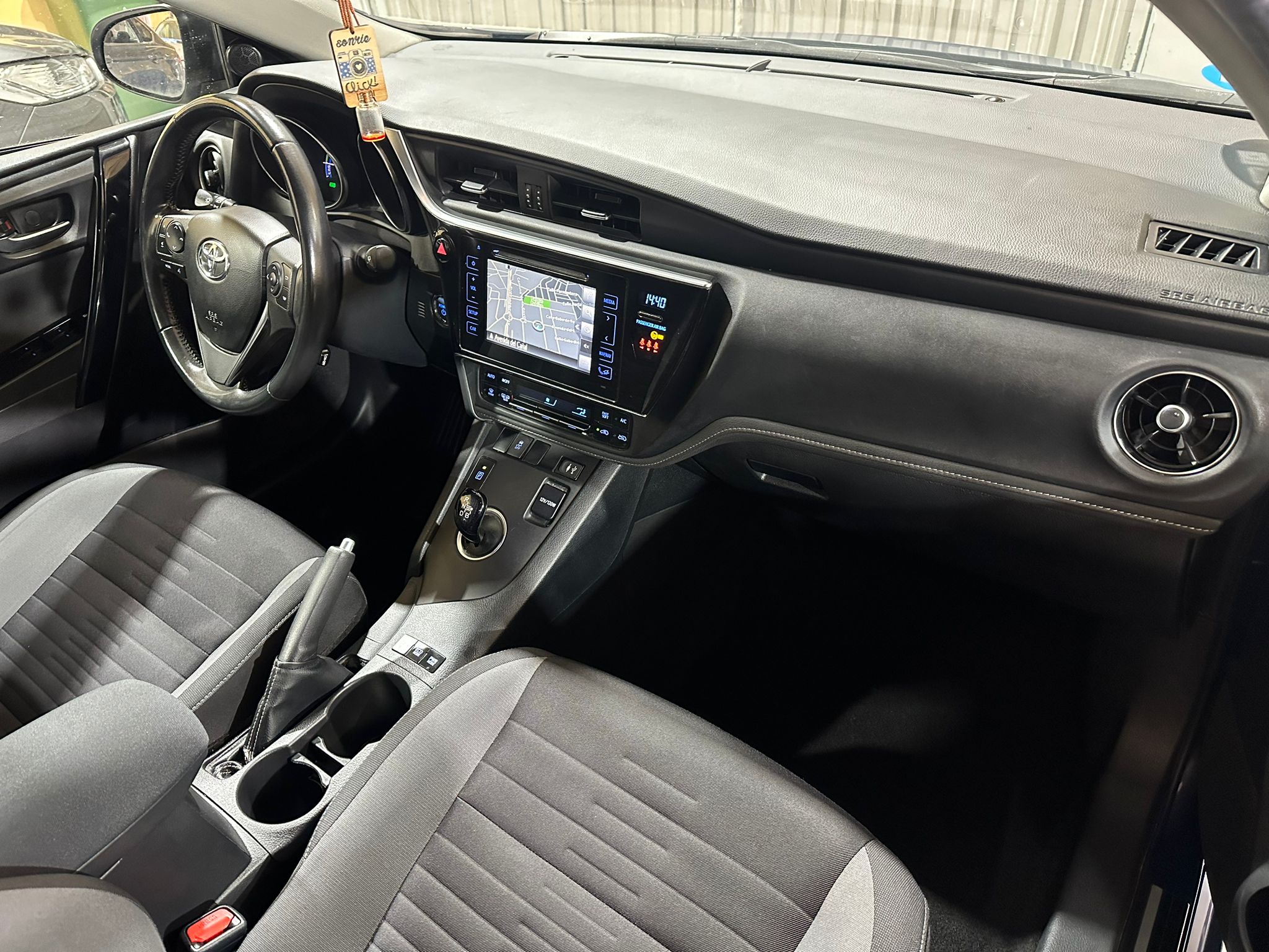 Toyota Auris 1.8 140H Hybrid Active  Business Plus  136CV