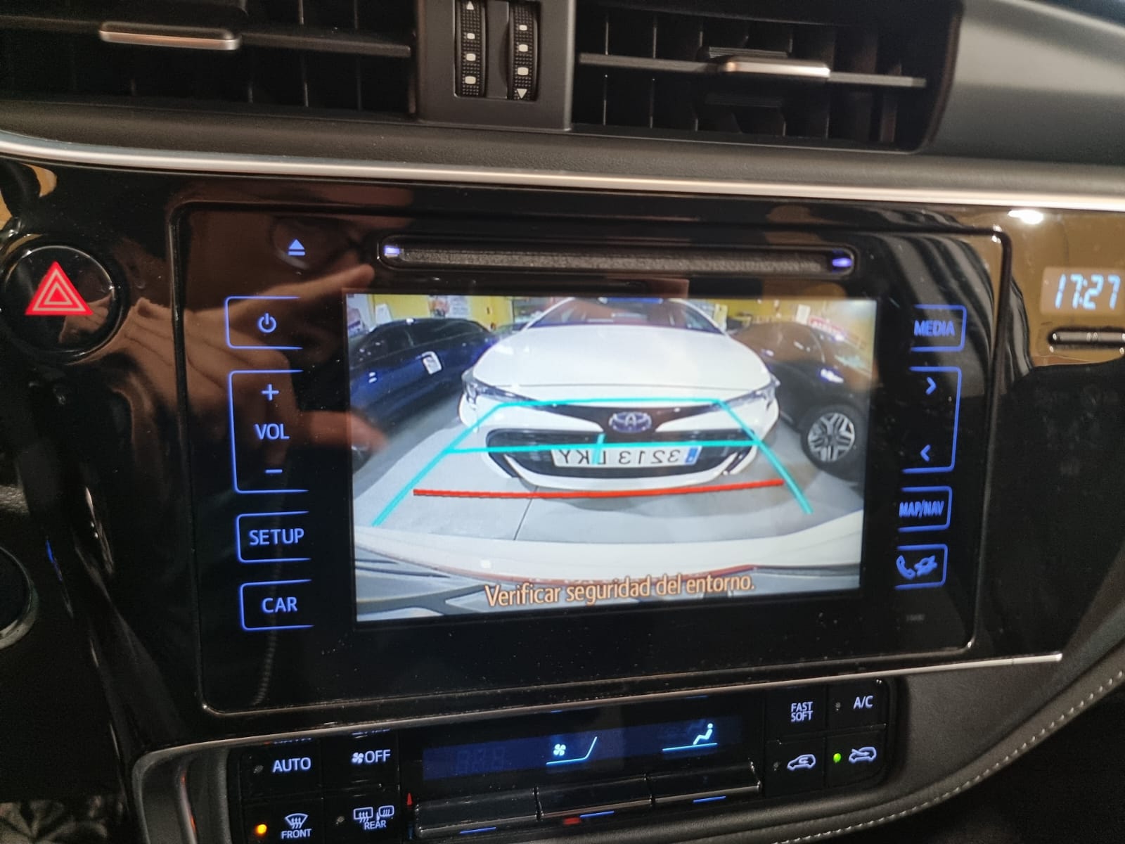 Toyota Auris TS HYBRID 140H ACTIVE BUSINESS PLUS