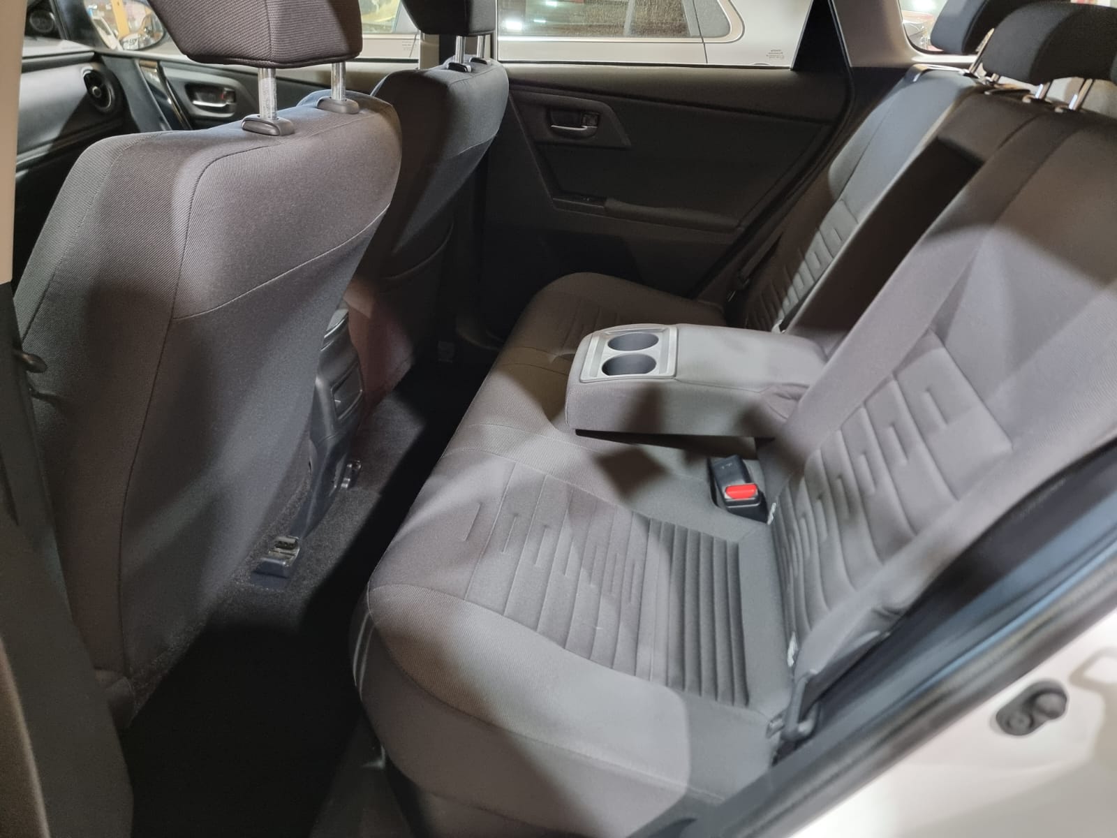 Toyota Auris TS HYBRID 140H ACTIVE BUSINESS PLUS