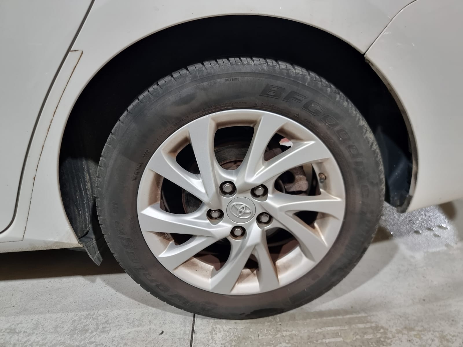 Toyota Auris TS HYBRID 140H ACTIVE BUSINESS PLUS