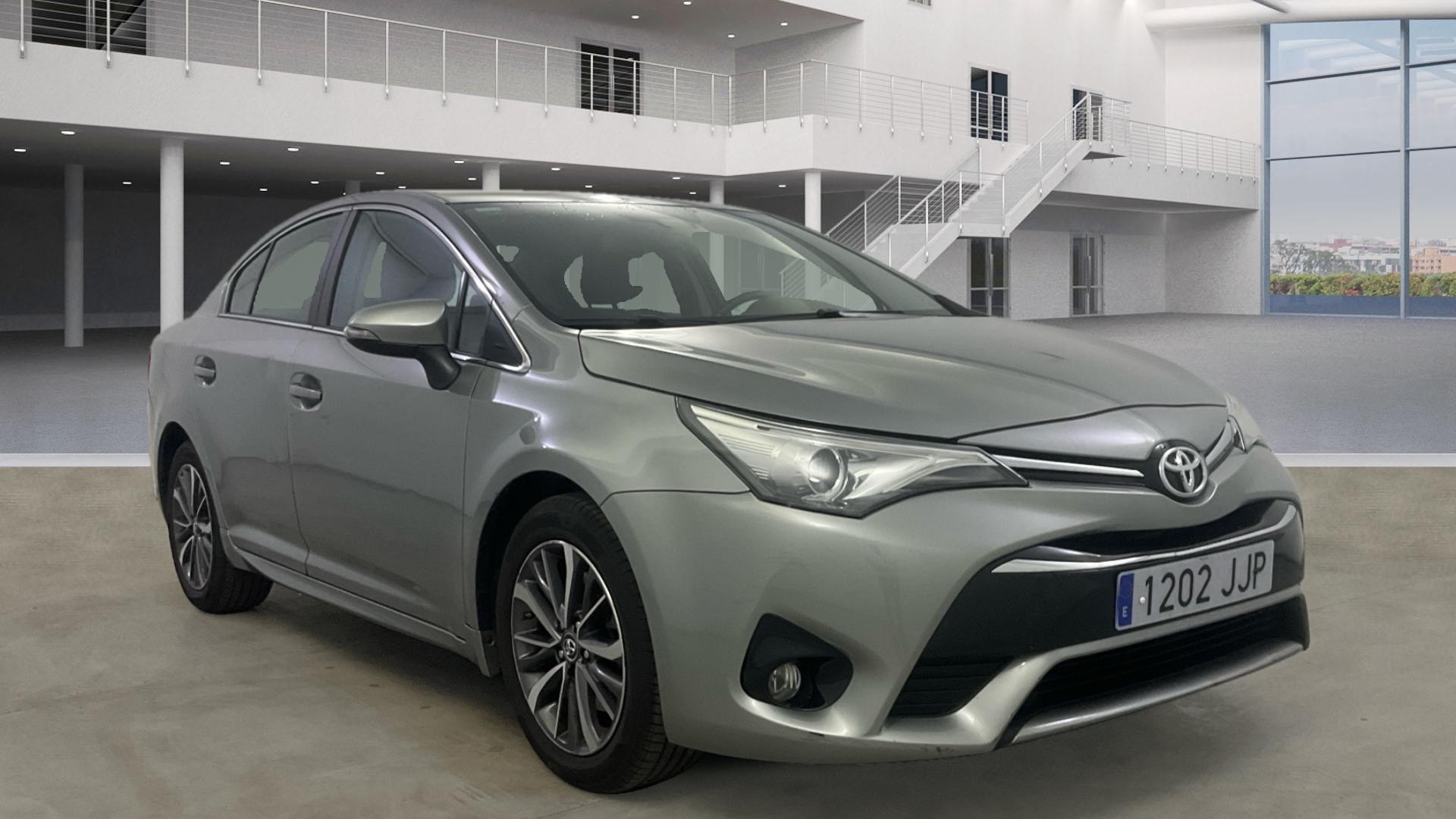 Toyota Avensis 150D ADVANCE 143 CV