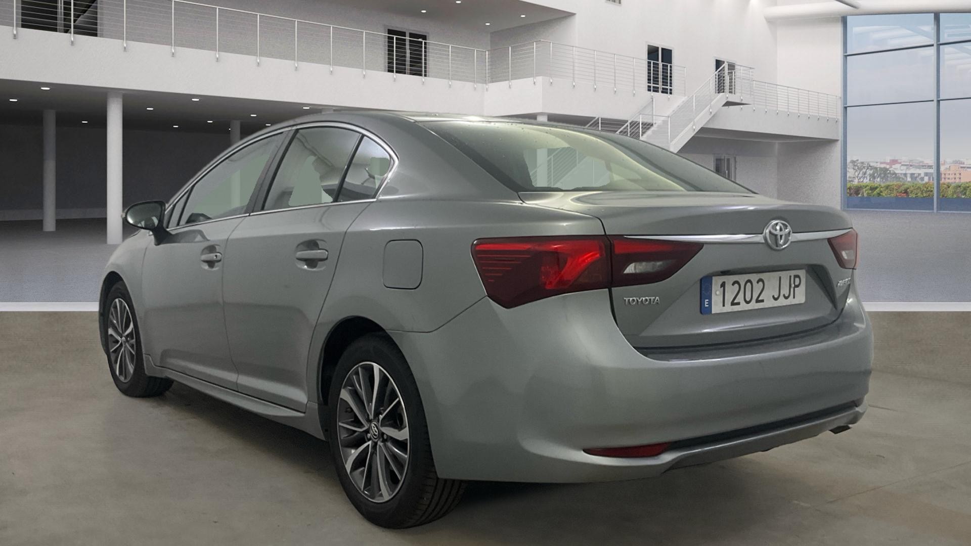 Toyota Avensis 150D ADVANCE 143 CV