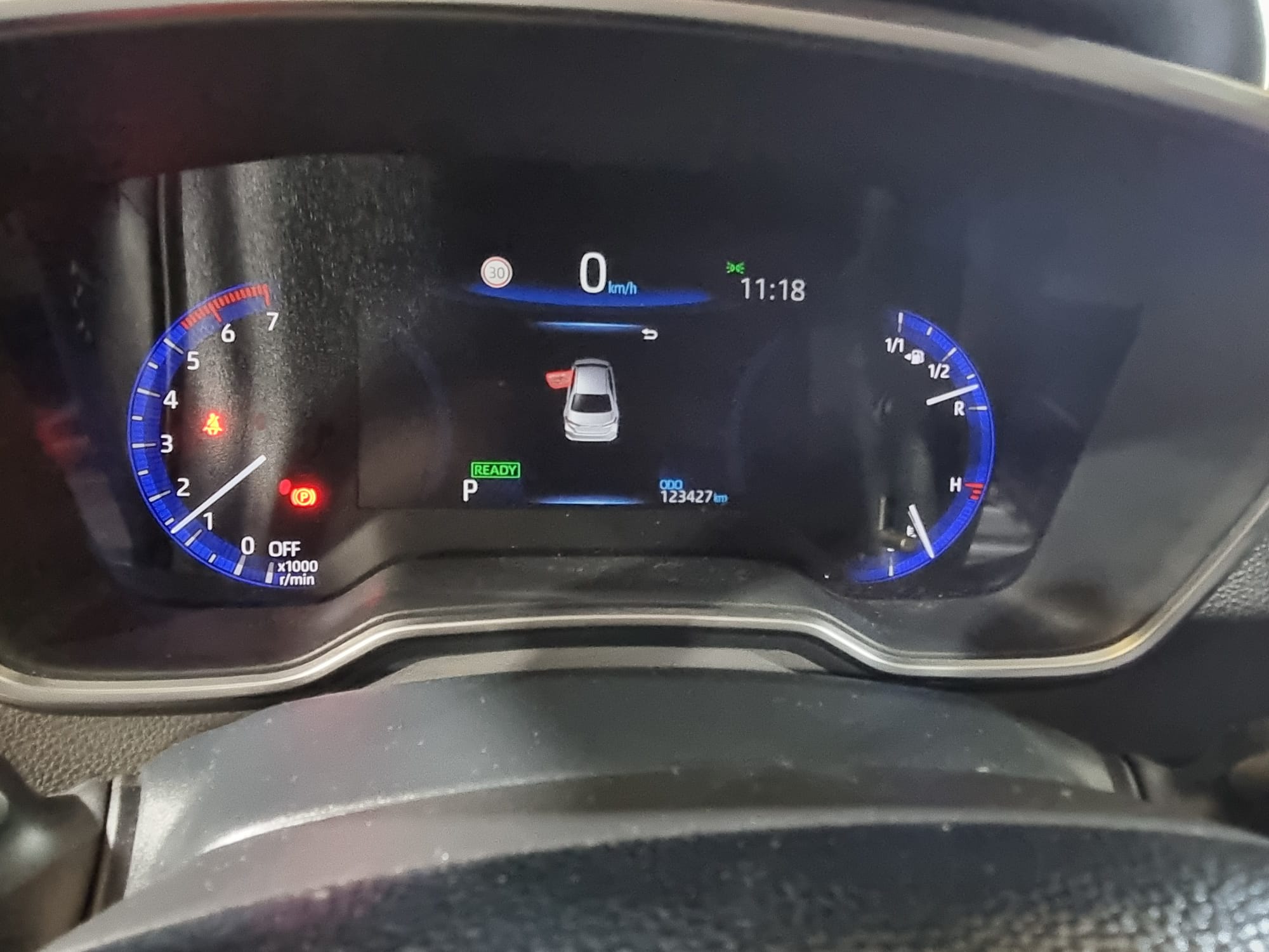 Toyota Corolla 1.8 125H Active TECH E-CVT SEDAN 122 CV