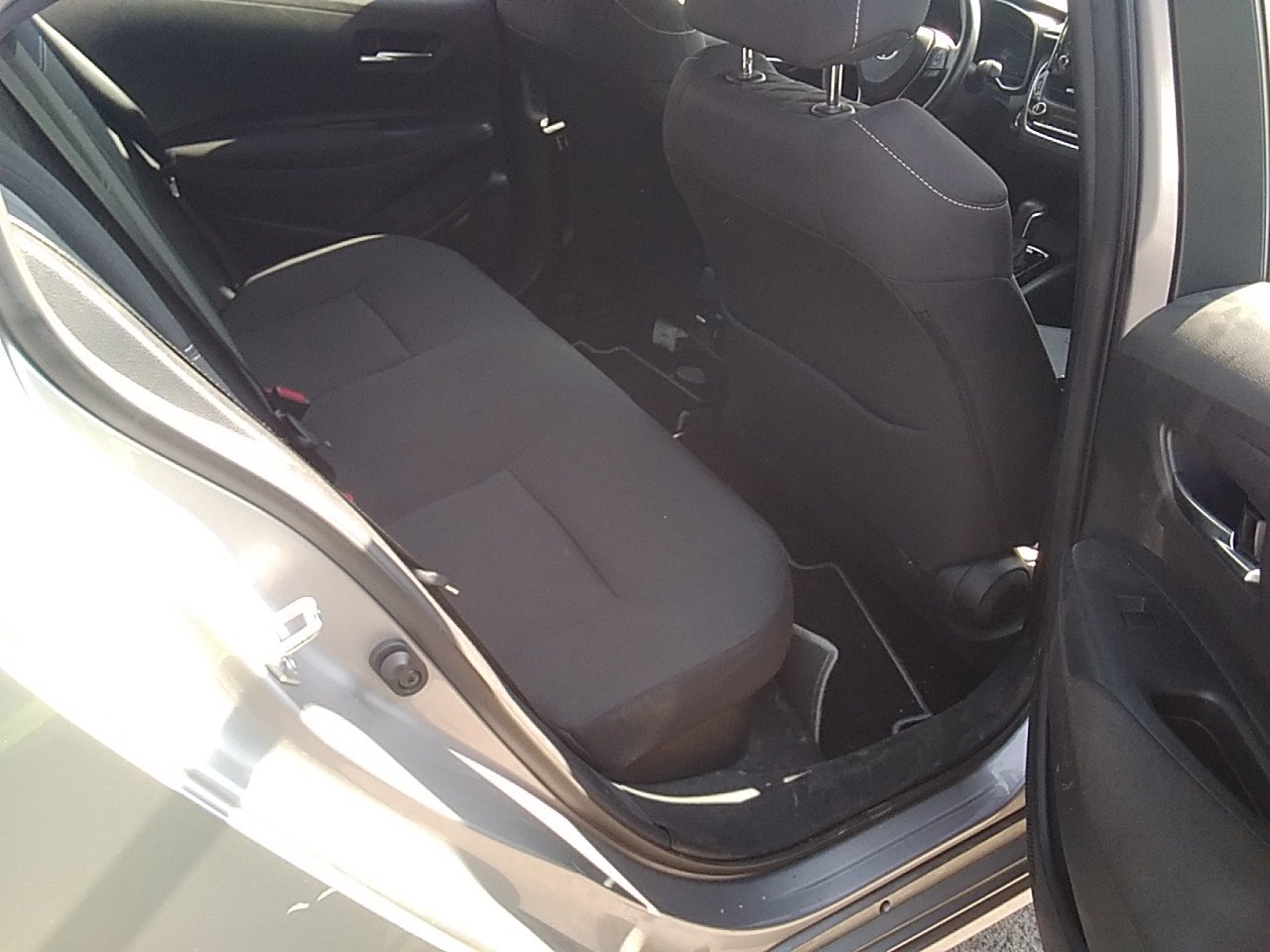 Toyota Corolla 1.8 125H Active TECH E-CVT SEDAN 122 CV