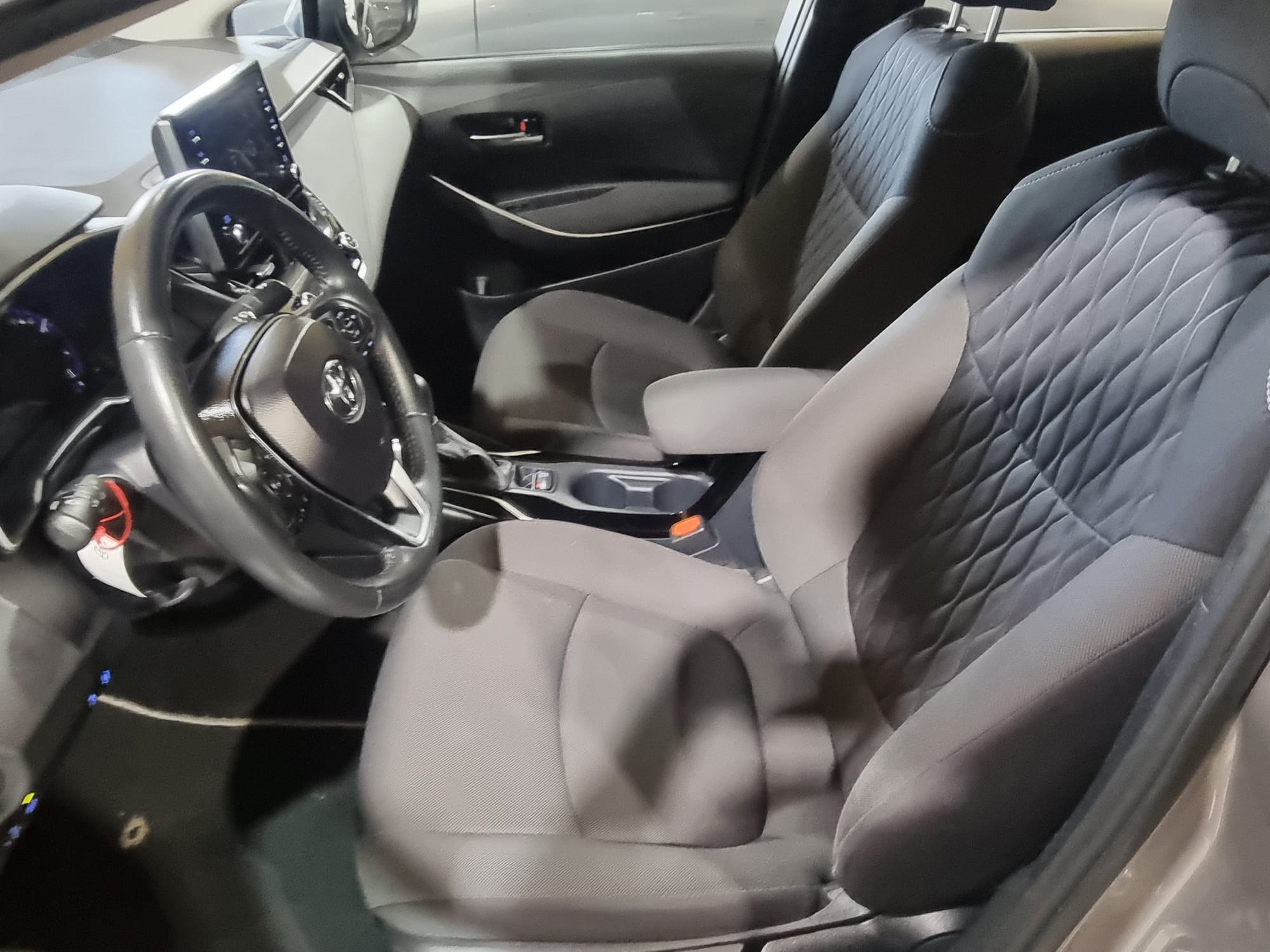 Toyota Corolla 1.8 125H Active TECH E-CVT SEDAN 122 CV