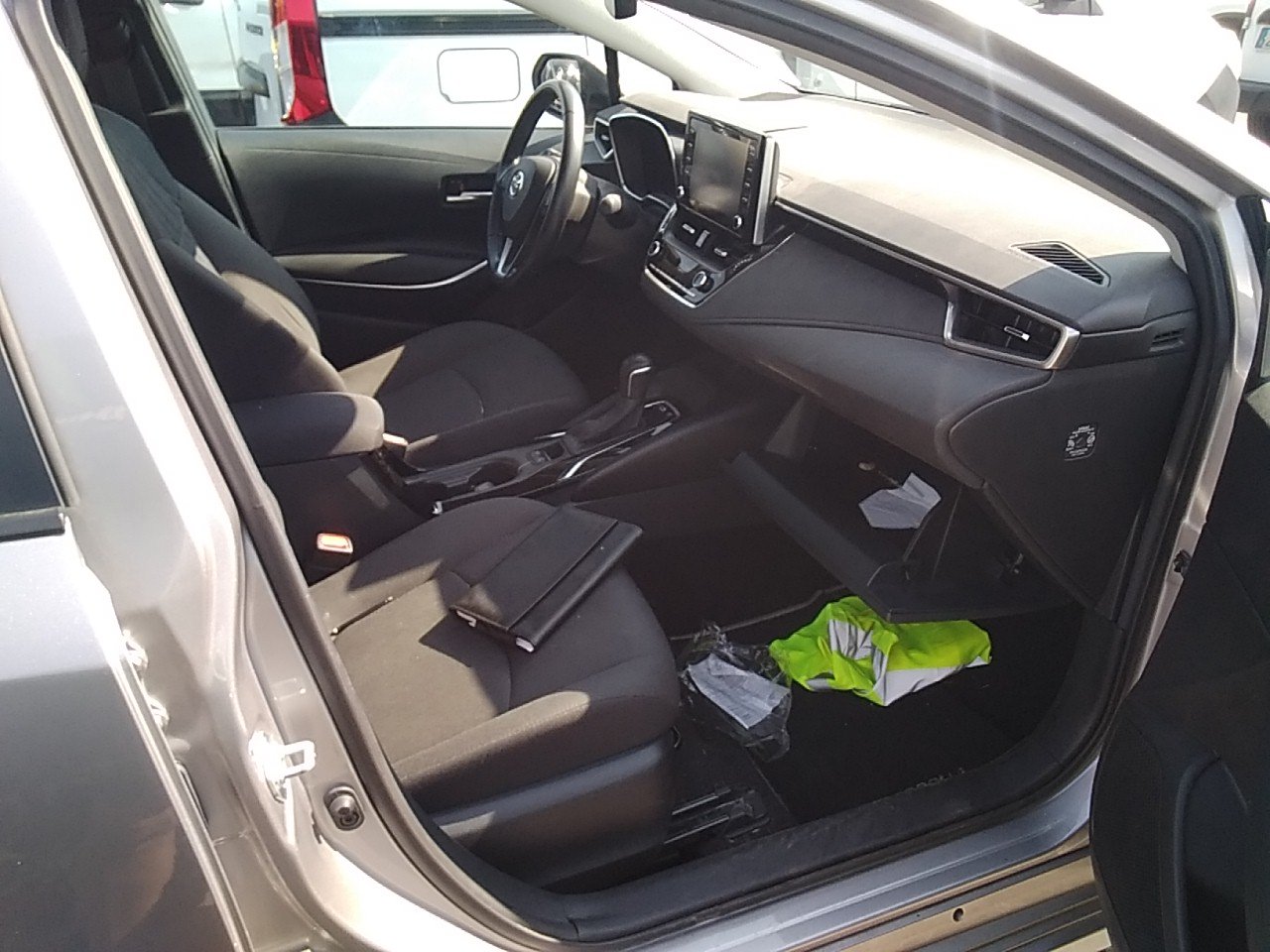 Toyota Corolla 1.8 125H Active TECH E-CVT SEDAN 122 CV