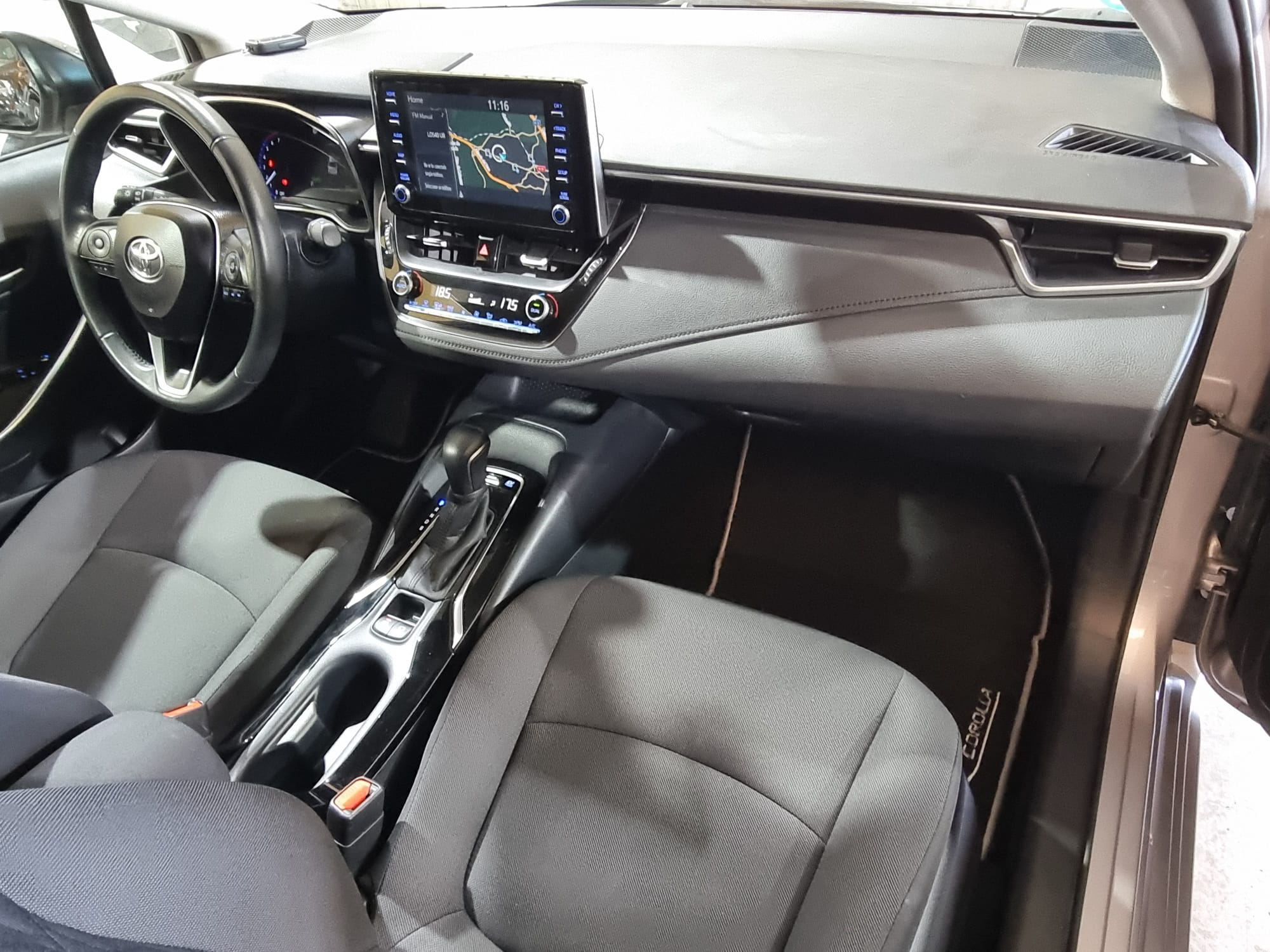 Toyota Corolla 1.8 125H Active TECH E-CVT SEDAN 122 CV