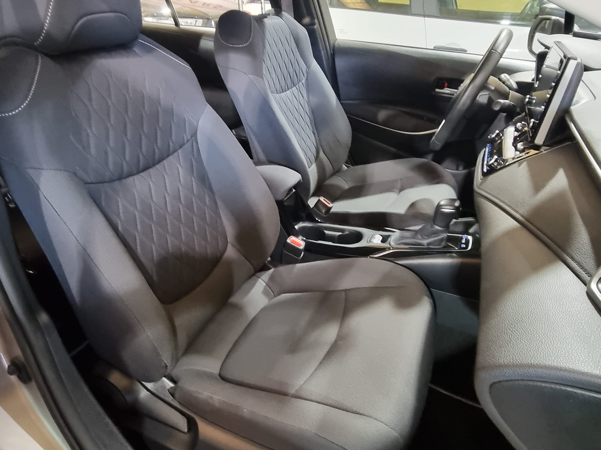 Toyota Corolla 1.8 125H Active TECH E-CVT SEDAN 122 CV
