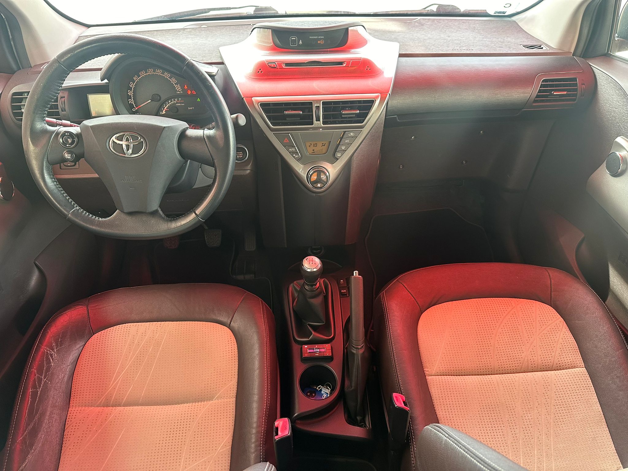 Toyota IQ2 1.33 VVT-I DUAL 99CV