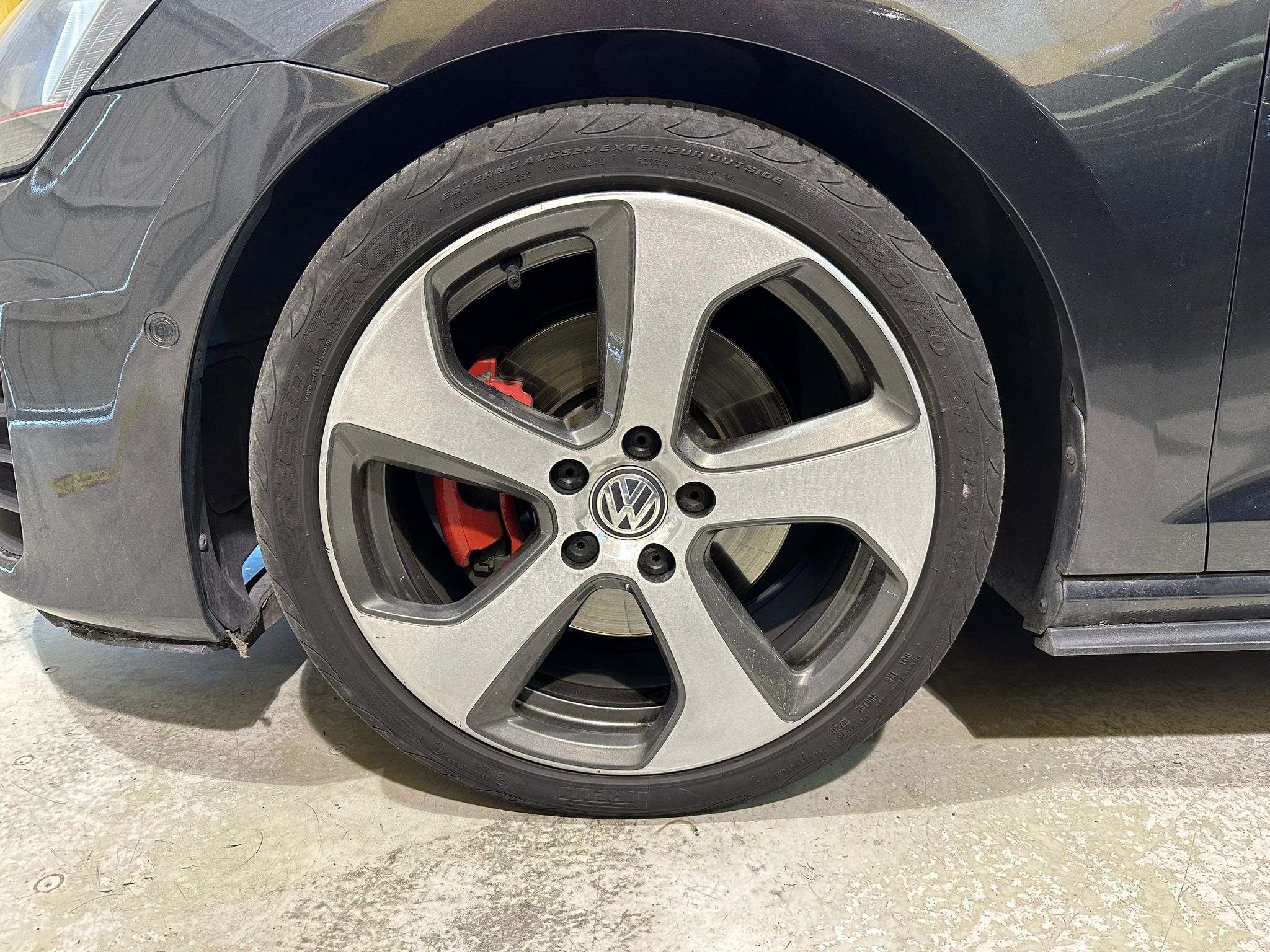 Volkswagen GOLF 2.0 TSI GTI DSG 220 MK7