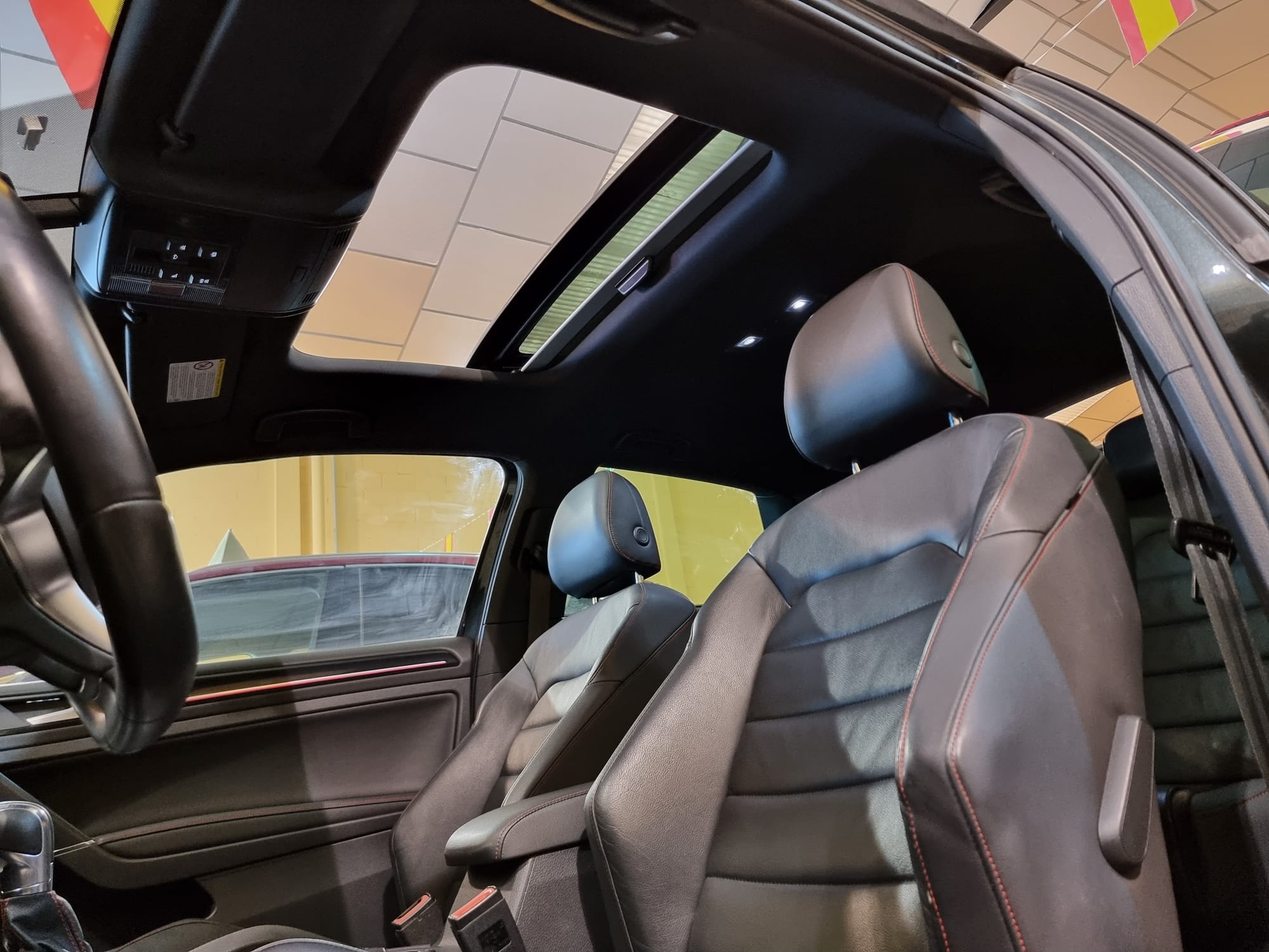 Volkswagen GOLF 2.0 TSI GTI DSG 220 MK7